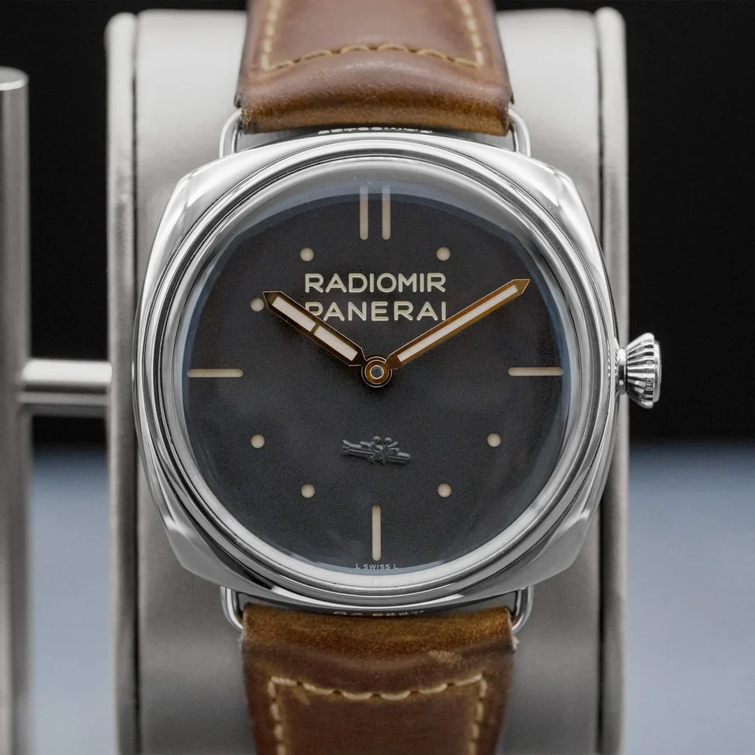 2014 Panerai Radiomir S.L.C. 3 Days PAM00425