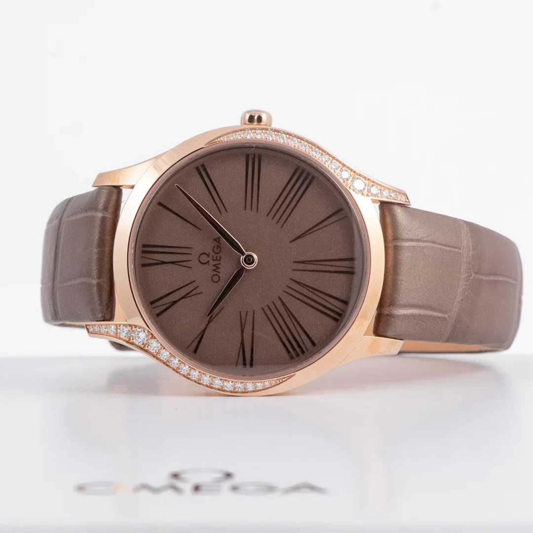 Auction: Omega De Ville Trésor 36 Sedna Gold Brown Roman