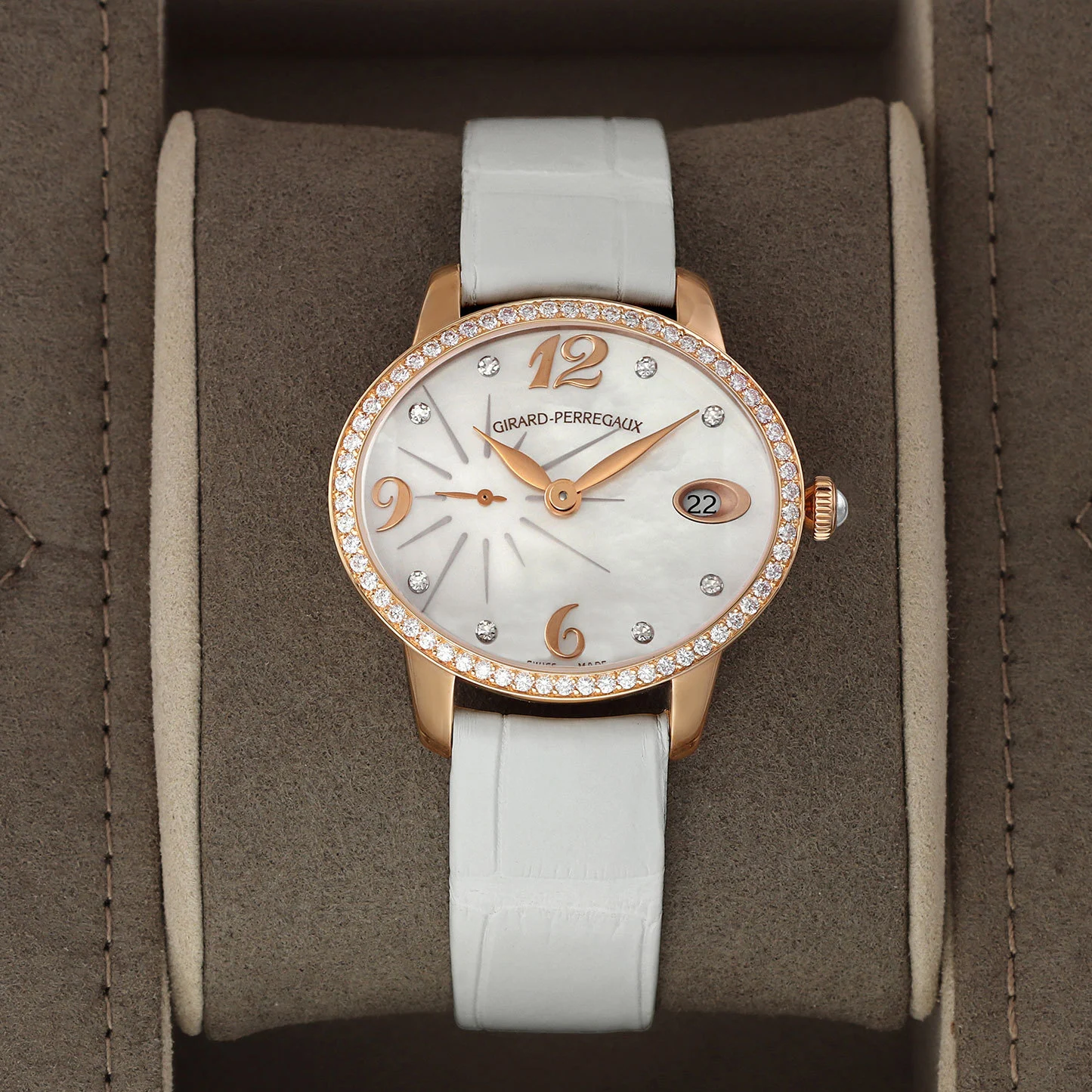 2014 Girard-Perregaux Cat's Eye Small Seconds Rose Gold / Diamond-Set / MOP / Diamond-Set 80484D52A761-BK7A