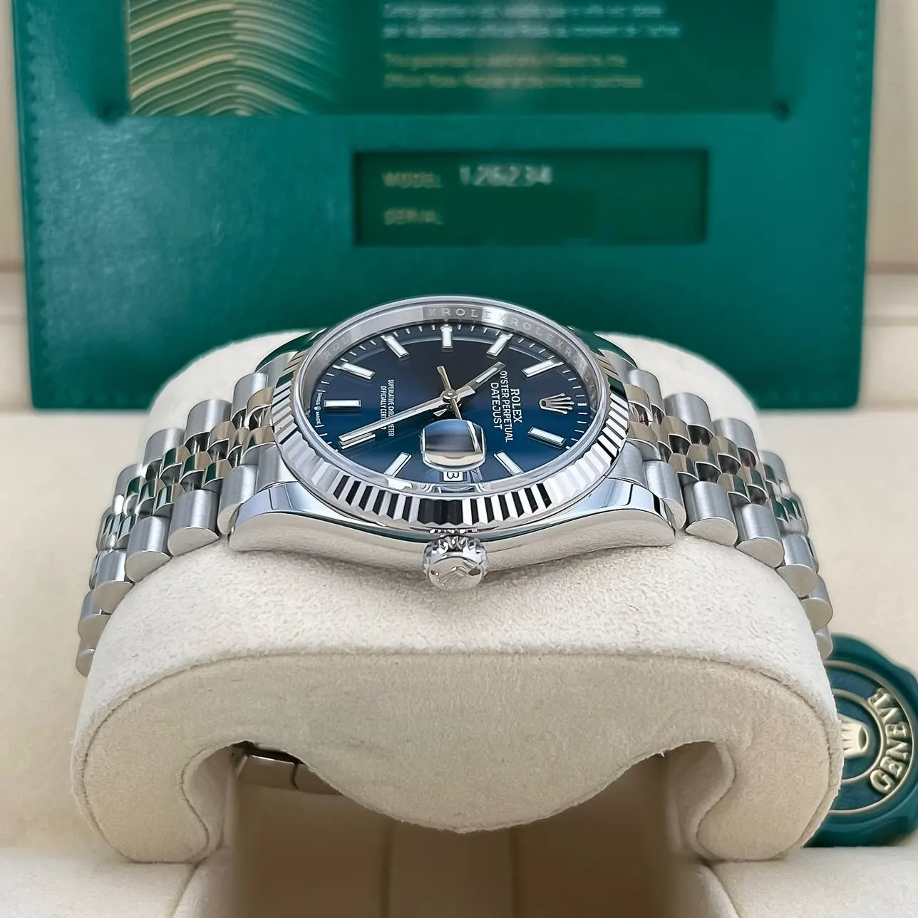 2023 Rolex Datejust 36 Steel / Fluted / Blue / Jubilee 126234-0017 Listing Image 3