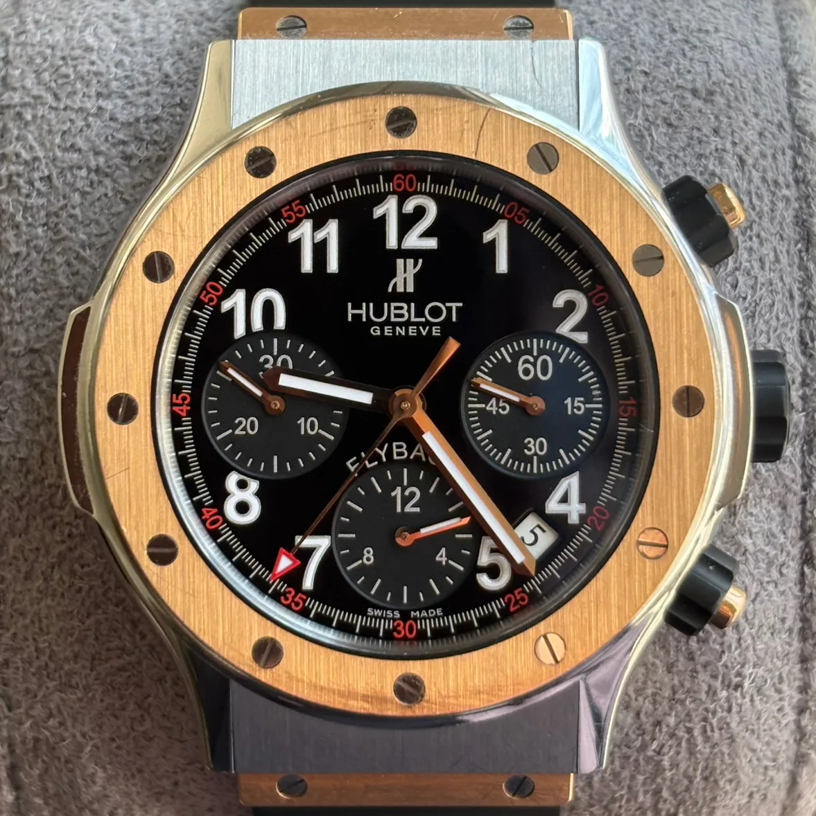 Hublot Super B Flyback Chronograph 42 Two-Tone / Black / Arabic / Strap 1926.NL30.7