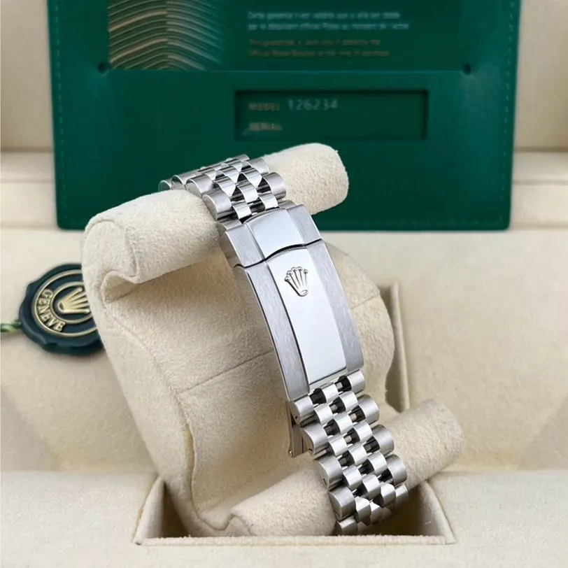2024 Rolex Datejust 36 Fluted / White / Roman / Jubilee 126234-0025 Listing Image 4