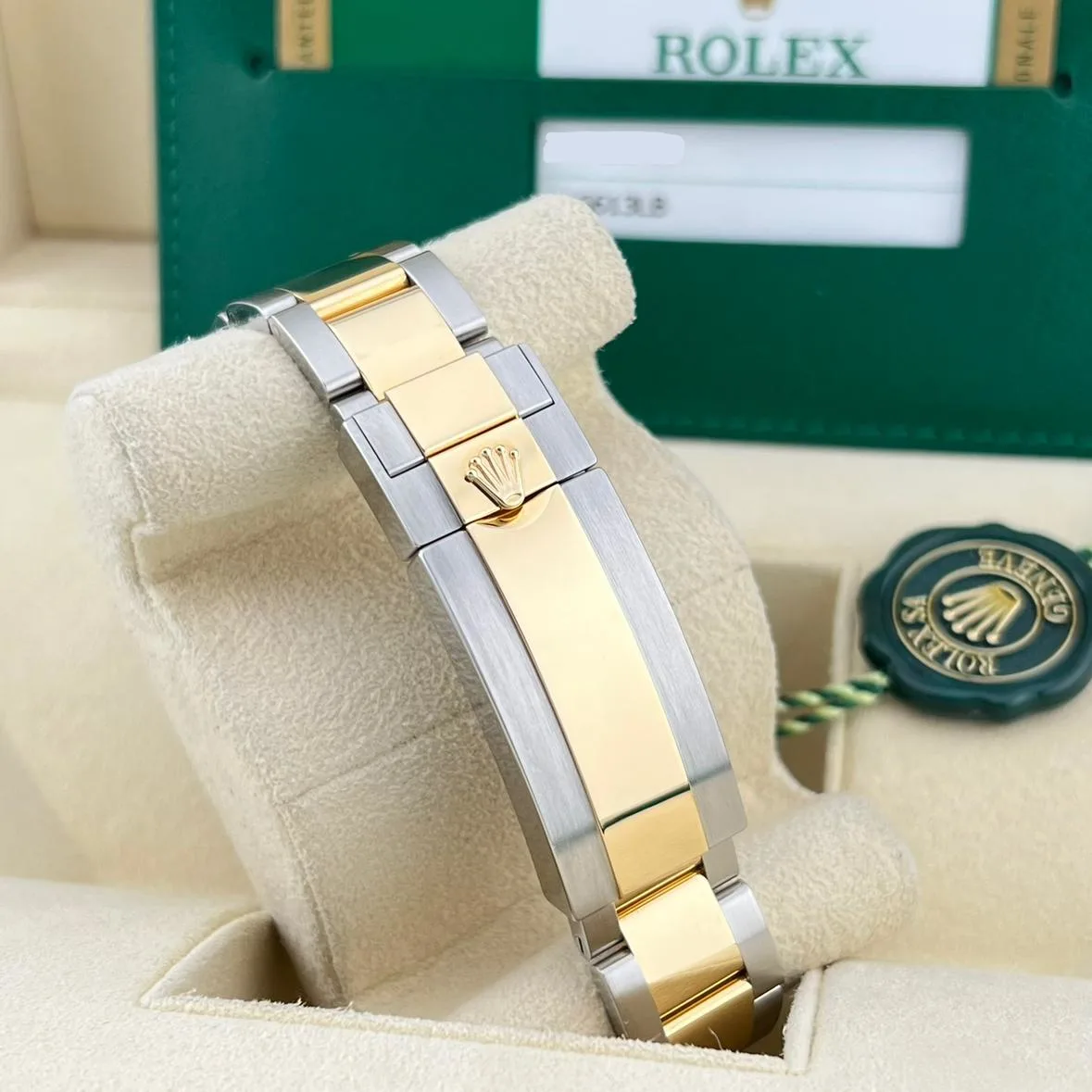 Rolex Submariner Date Two-Tone / Blue 116613LB-0005 Listing Image 6