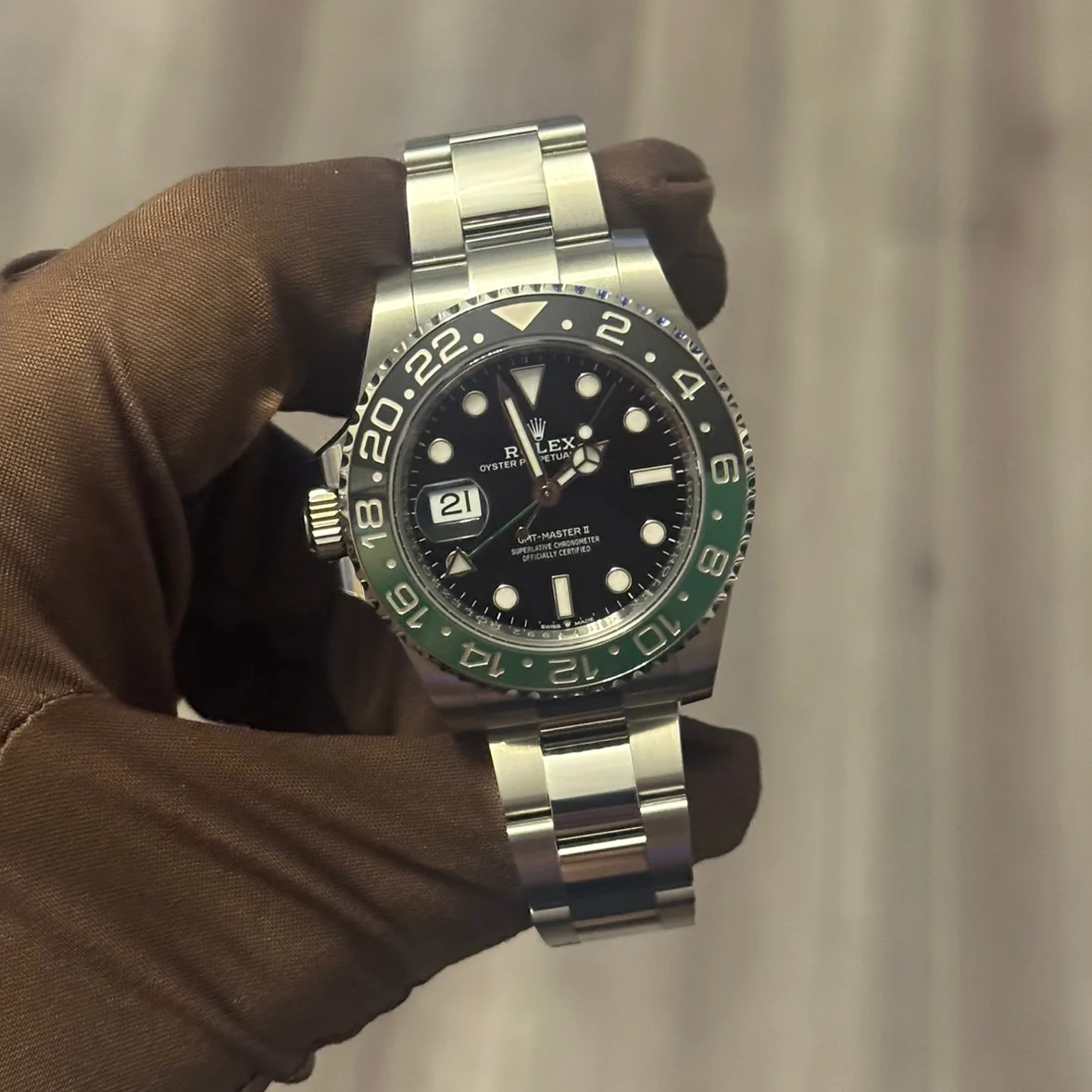 2025 Rolex GMT-Master II "Sprite" / Oyster 126720VTNR-0001