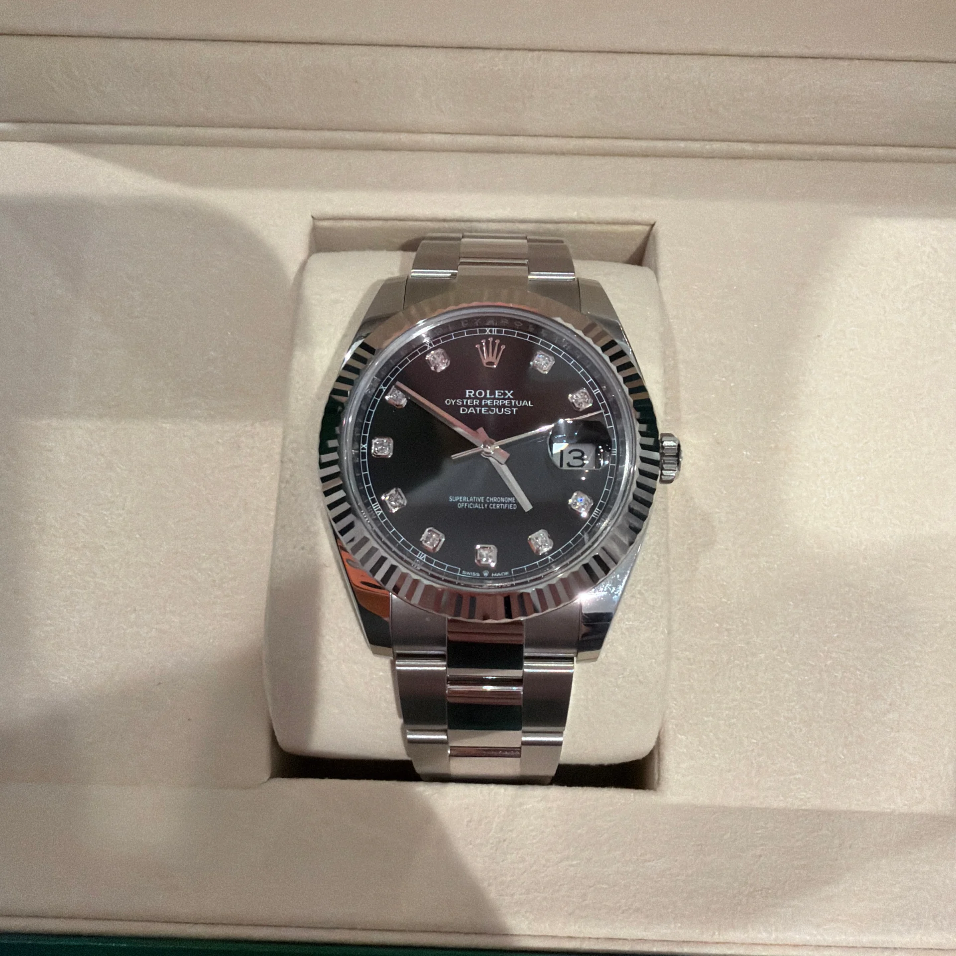 2025 Rolex Datejust 41 Fluted / Black / Diamond-Set / Oyster 126334-0011