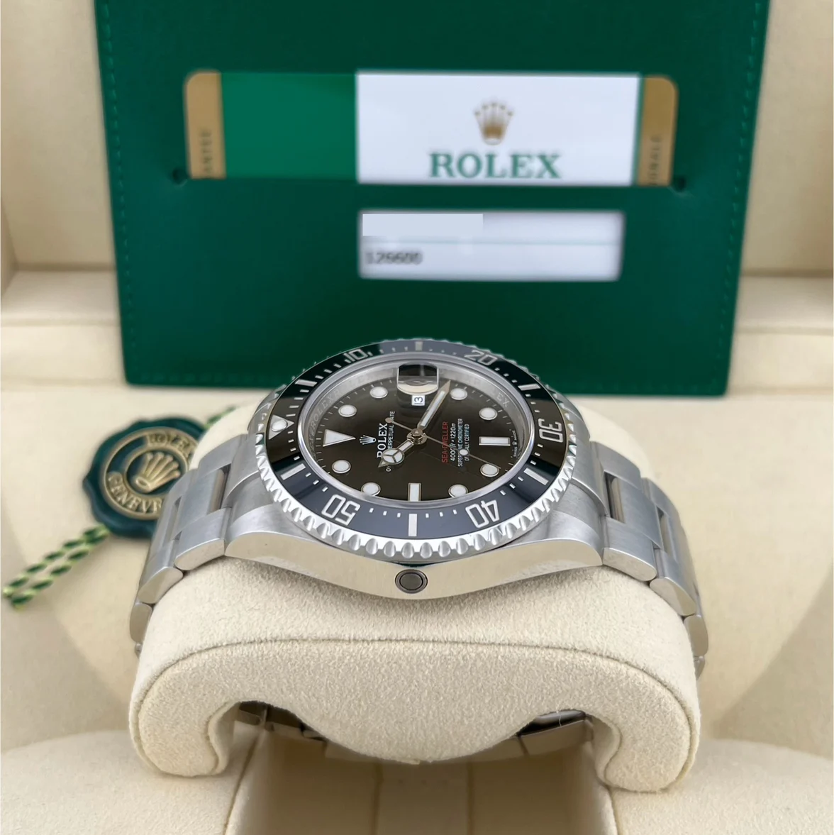 2020 Rolex Sea-Dweller 126600-0001 Listing Image 5