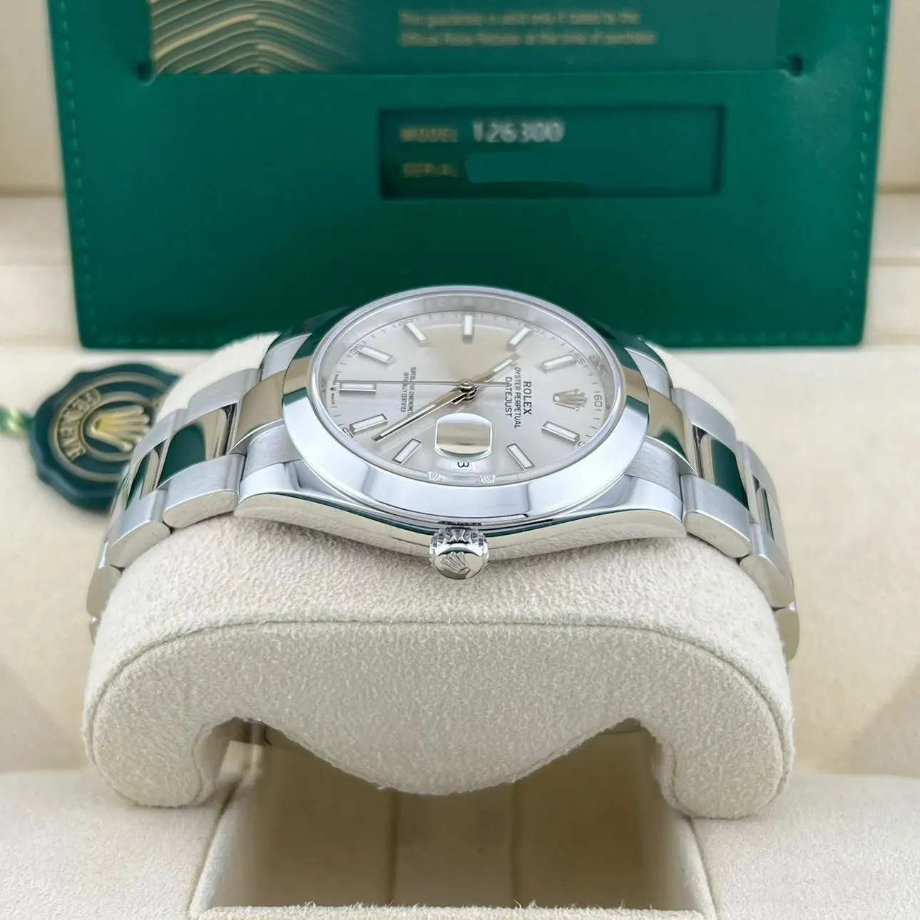 2023 Rolex Datejust 41 Steel / Smooth / Silvered / Oyster 126300-0003 Listing Image 3