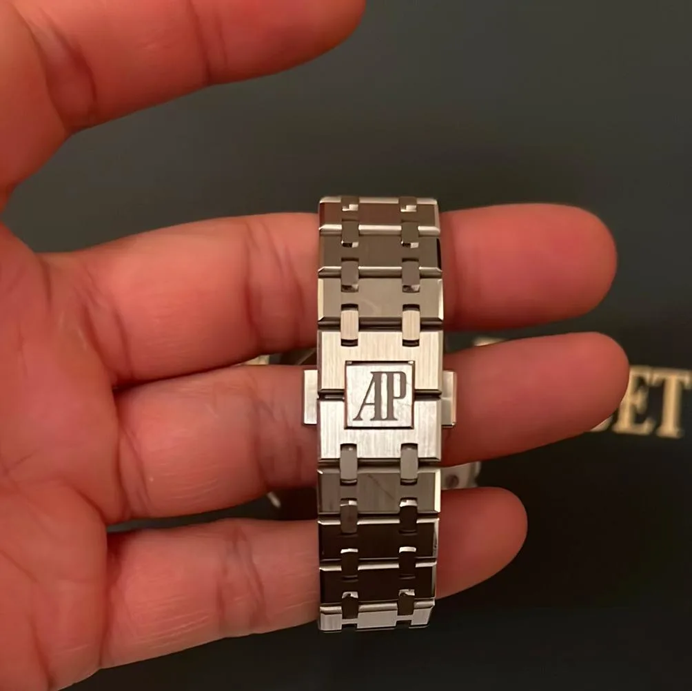 2022 Audemars Piguet Royal Oak 38 Chronograph / Steel / Bleu Nuit, Nuage 50 26715ST.OO.1356ST.01 Listing Image 7