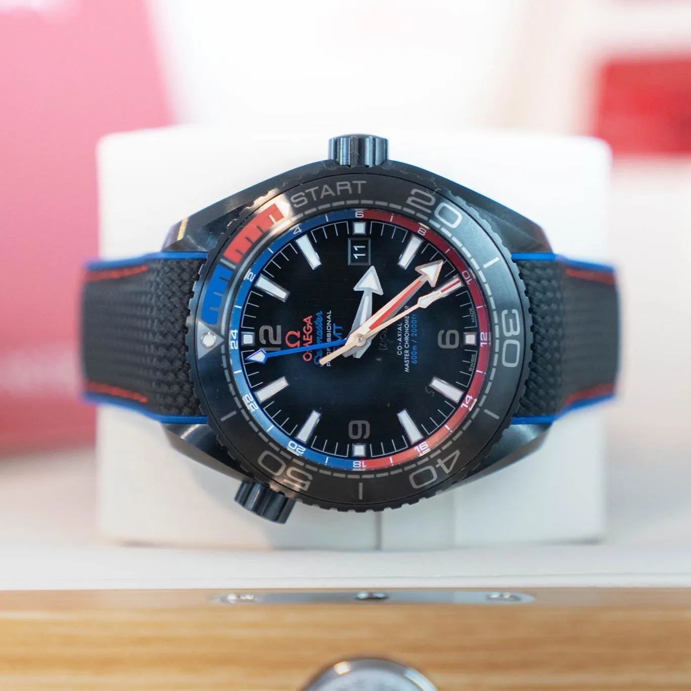 2024 Omega Seamaster Planet Ocean 600M Co-Axial 45.5 Master Chronometer GMT Deep Black ETNZ 215.92.46.22.01.004