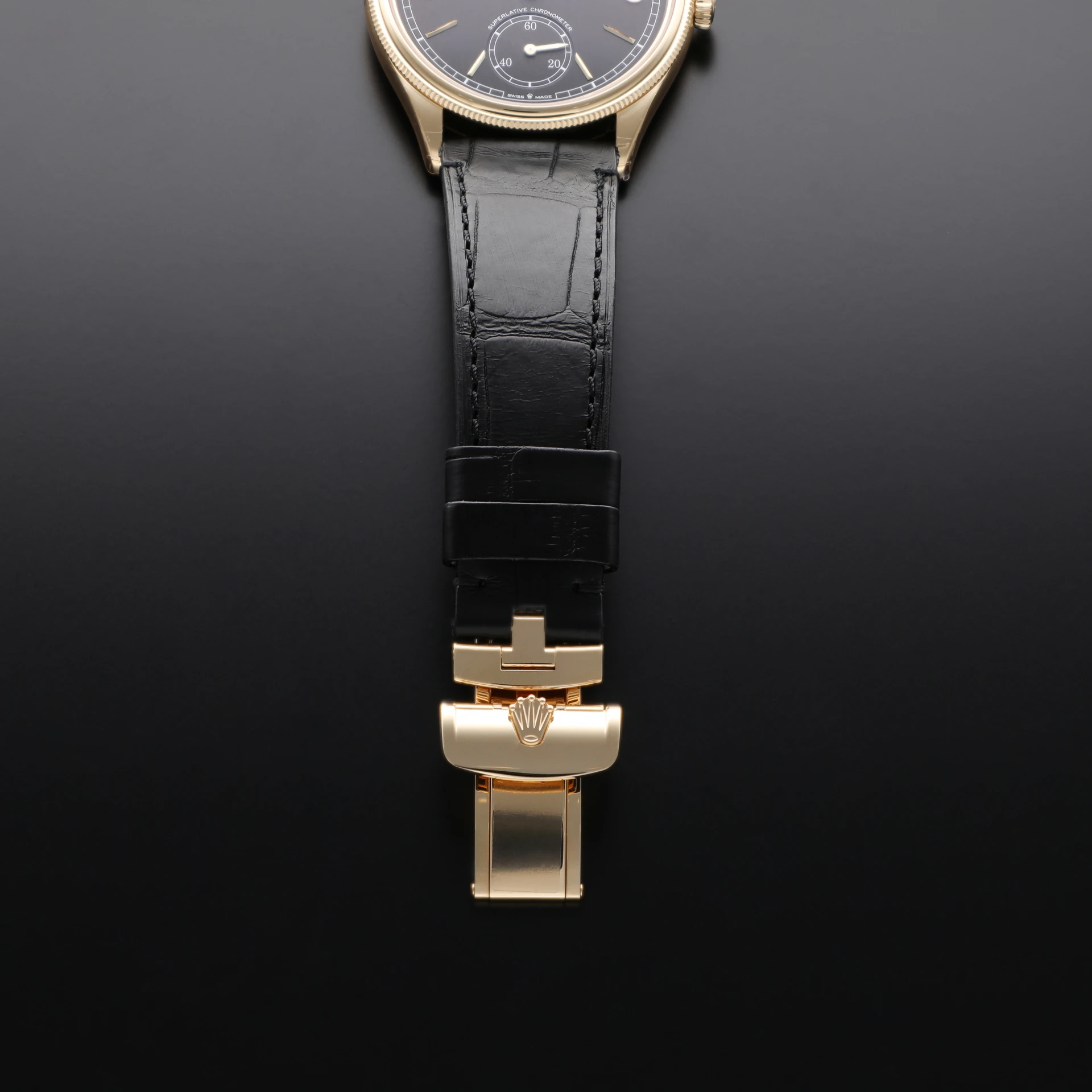 Auction: Rolex Perpetual 1908 Yellow Gold / Divided / Black