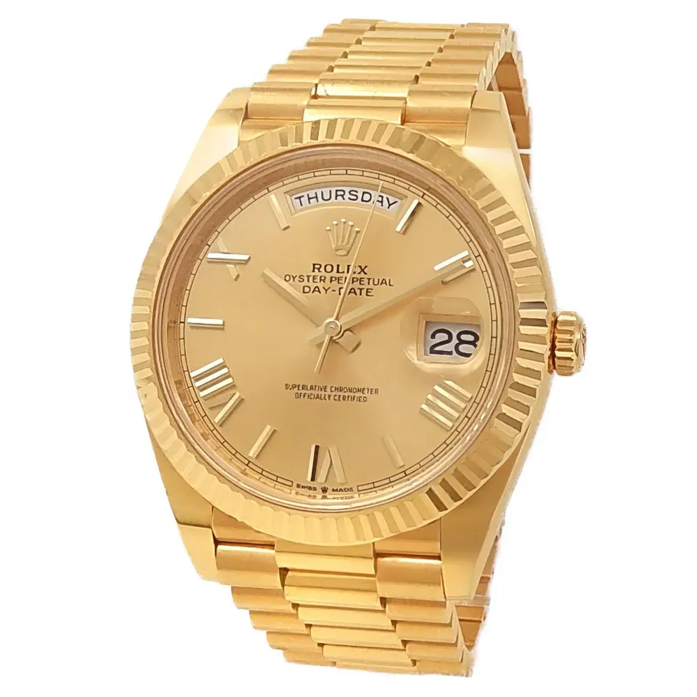 2021 Rolex Day-Date 40 Yellow Gold / Fluted / Champagne / Roman 228238-0006