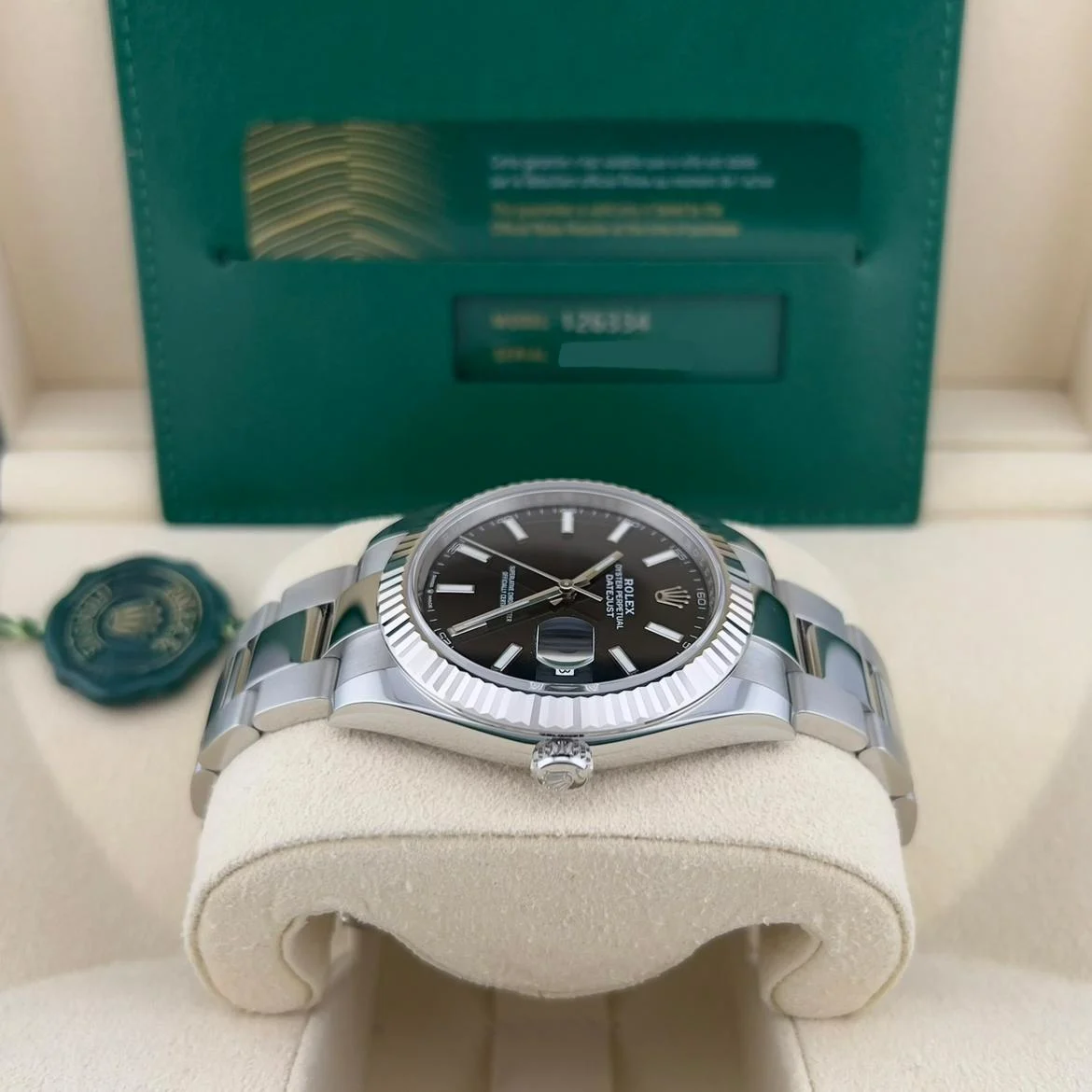 2023 Rolex Datejust 41 Fluted / Black / Oyster 126334-0017 Listing Image 2