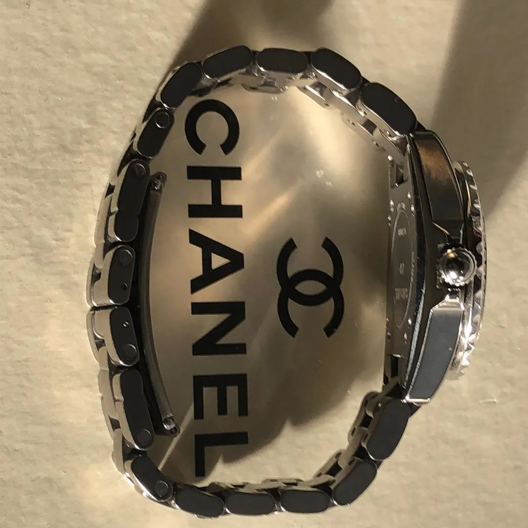 Chanel J12 Diamond Set / Diamonds / Quartz  H2566 Listing Image 3