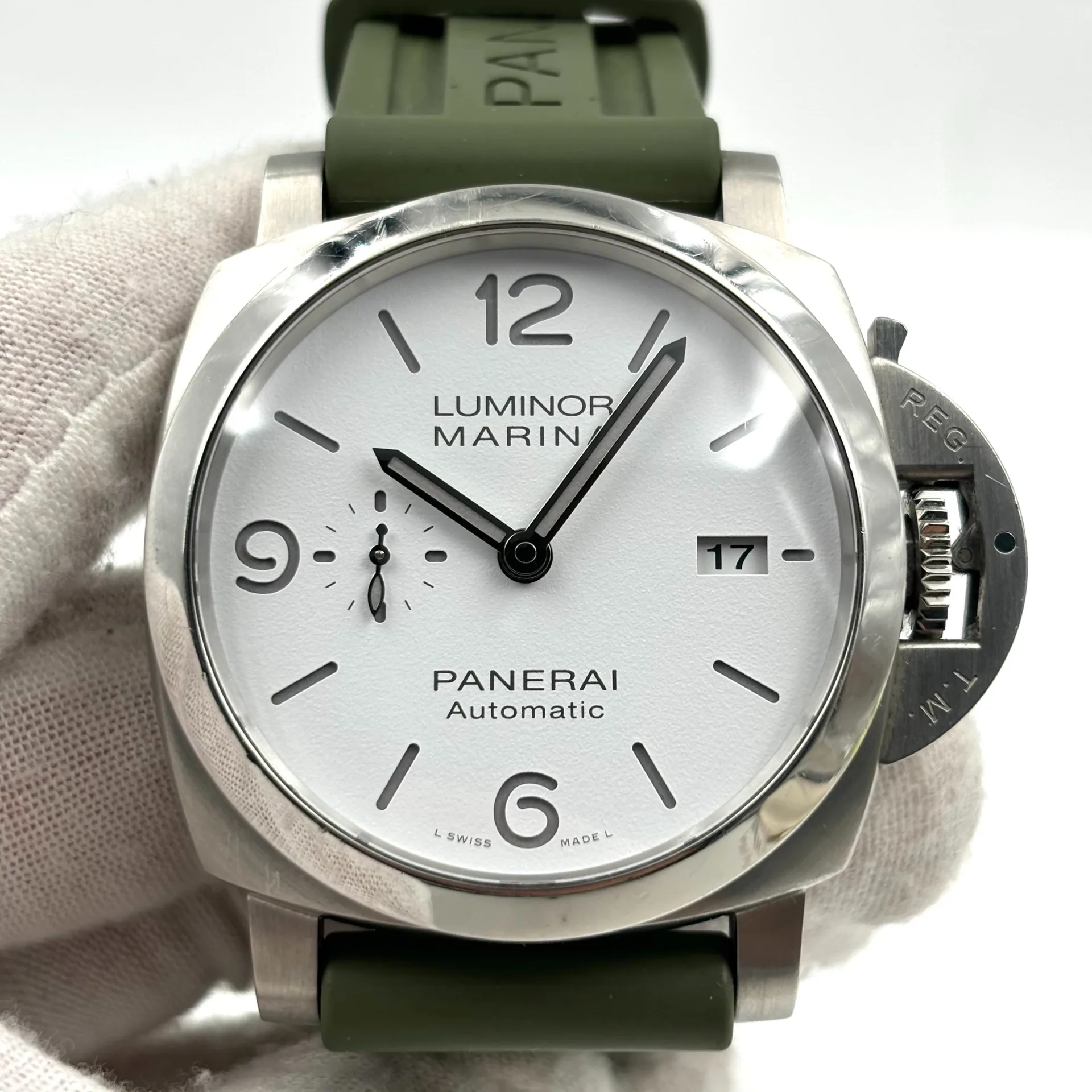 2022 Panerai Luminor 1950 44 3 Days Automatic Stainless Steel / White PAM01314