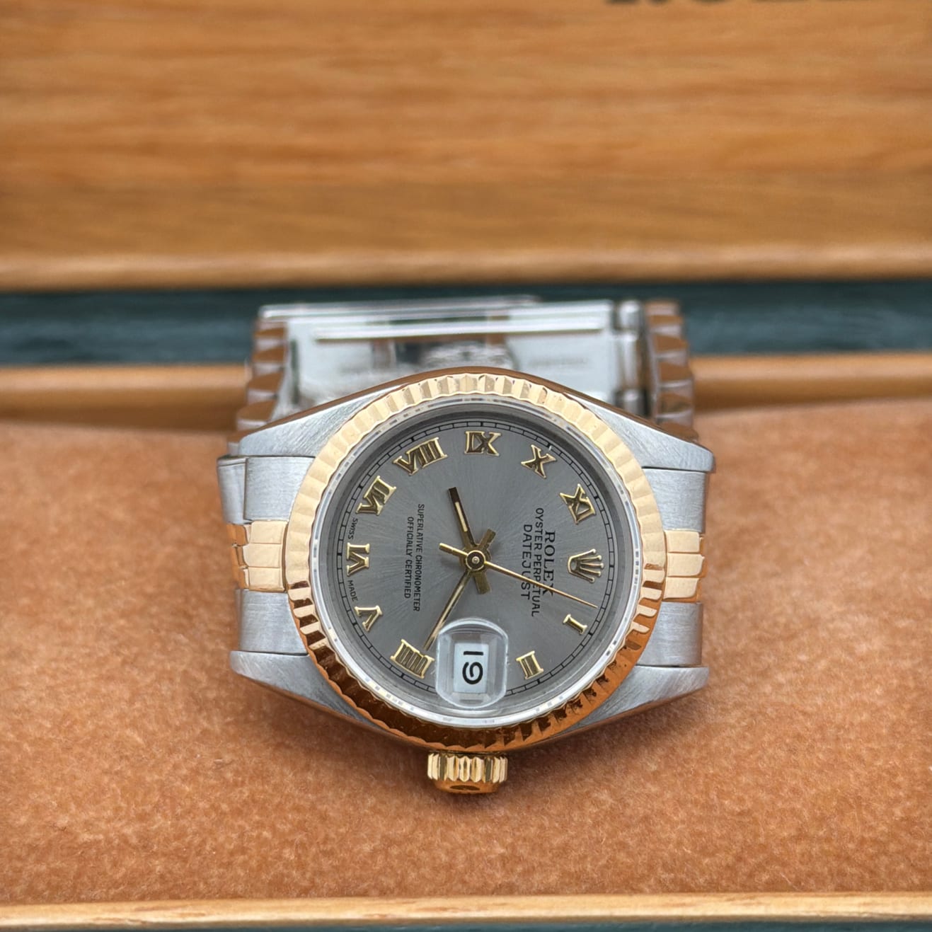 Auction: 1992 Rolex Datejust 26 Two-Tone / Fluted / Silvered