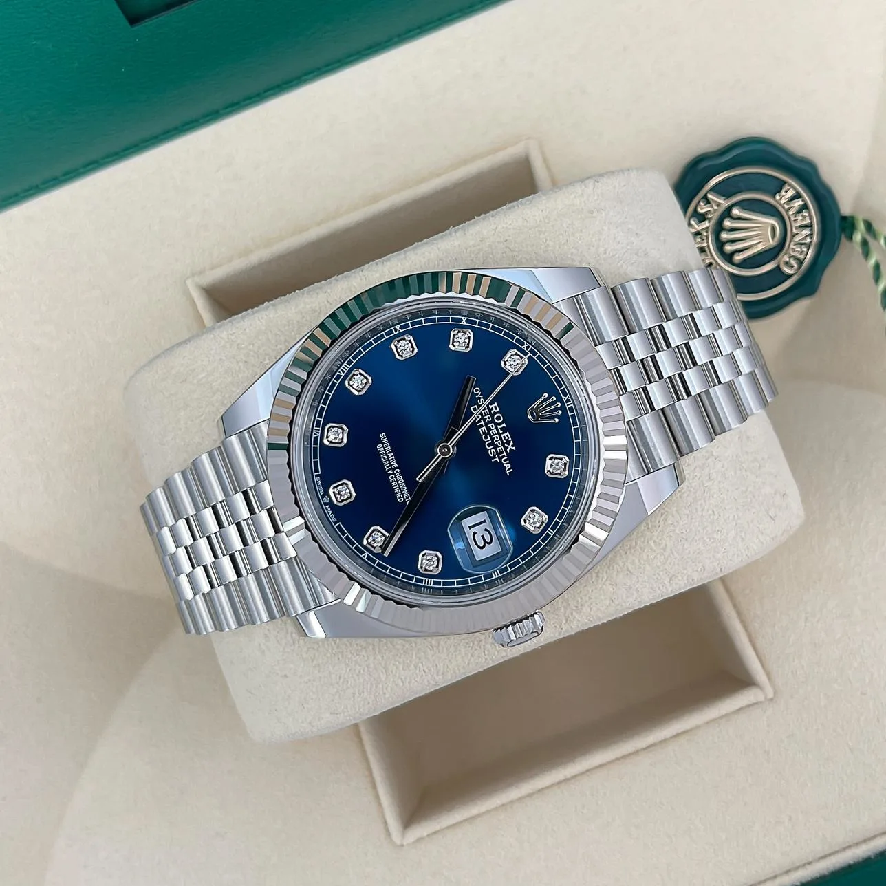 2023 Rolex Datejust 41 Fluted / Blue / Diamond-Set / Jubilee 126334-0016 Listing Image 3