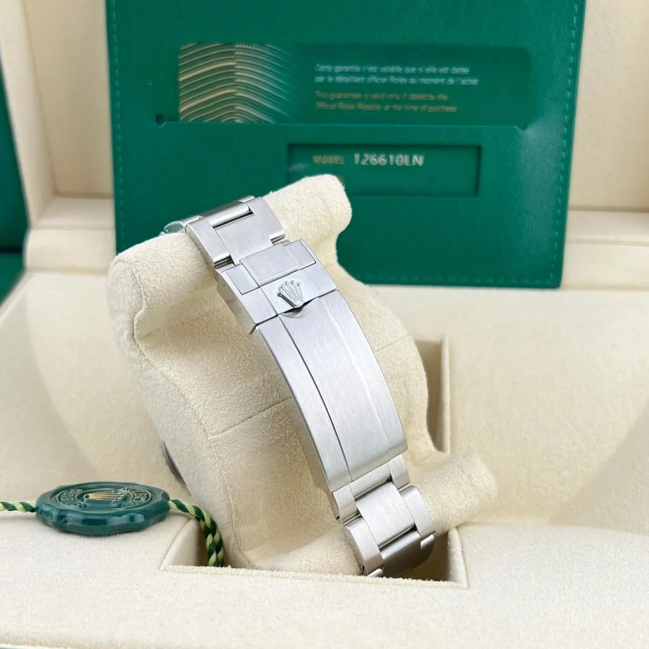 2023 Rolex Submariner 41 Date 126610LN-0001 Listing Image 4