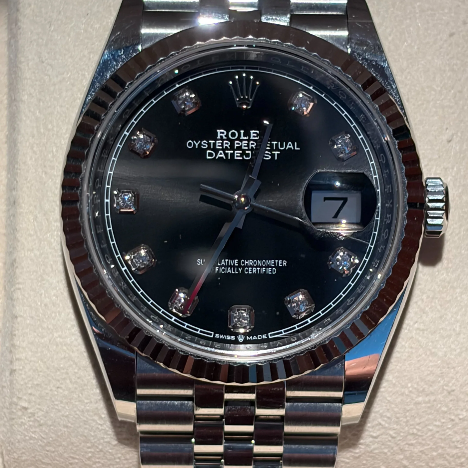 Rolex Datejust 36 Fluted / Black / Diamond-Set / Jubilee 126234-0027