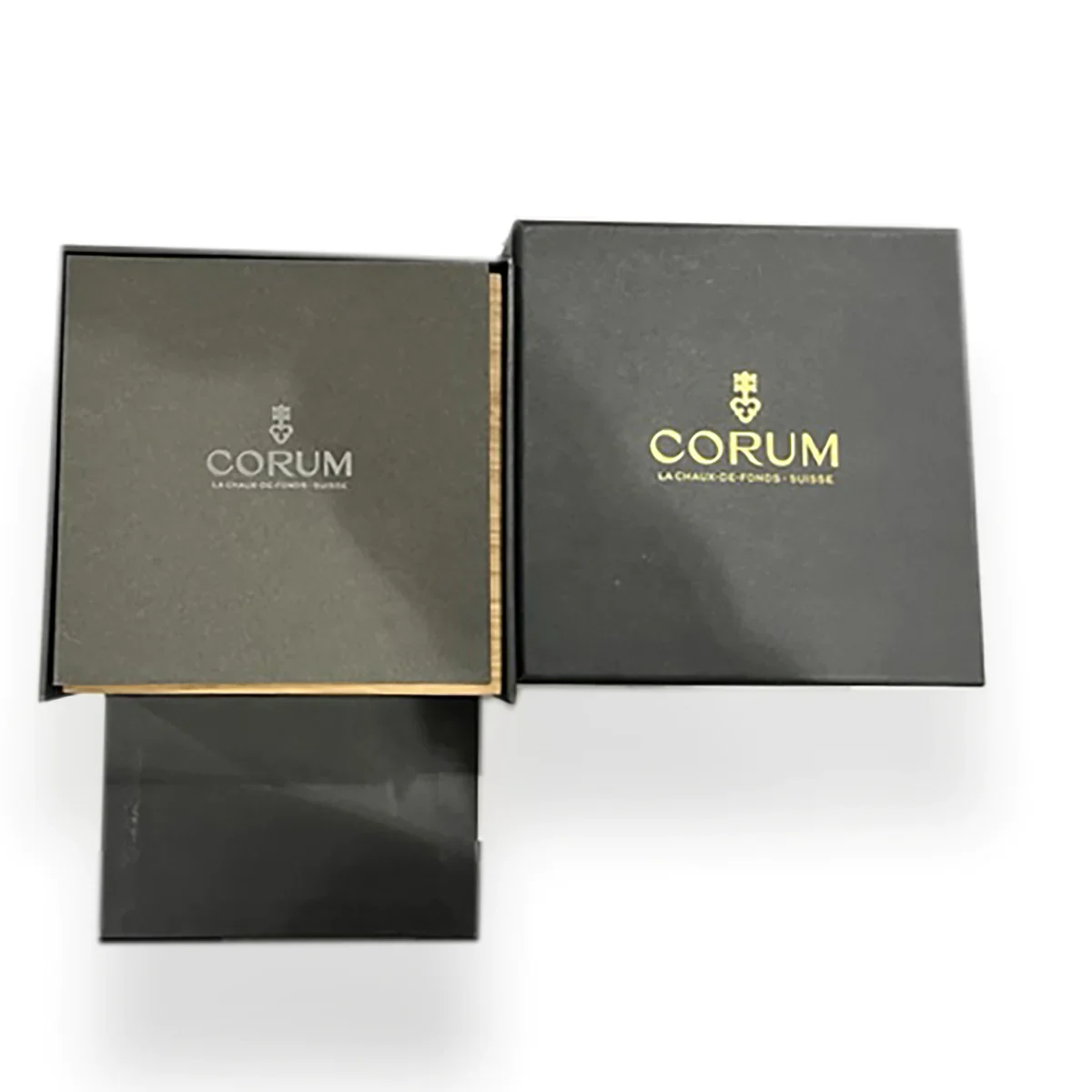 Corum Admiral’s Cup Legend 47 Titanium / Black / Strap 637.101.04/F371 Listing Image 5