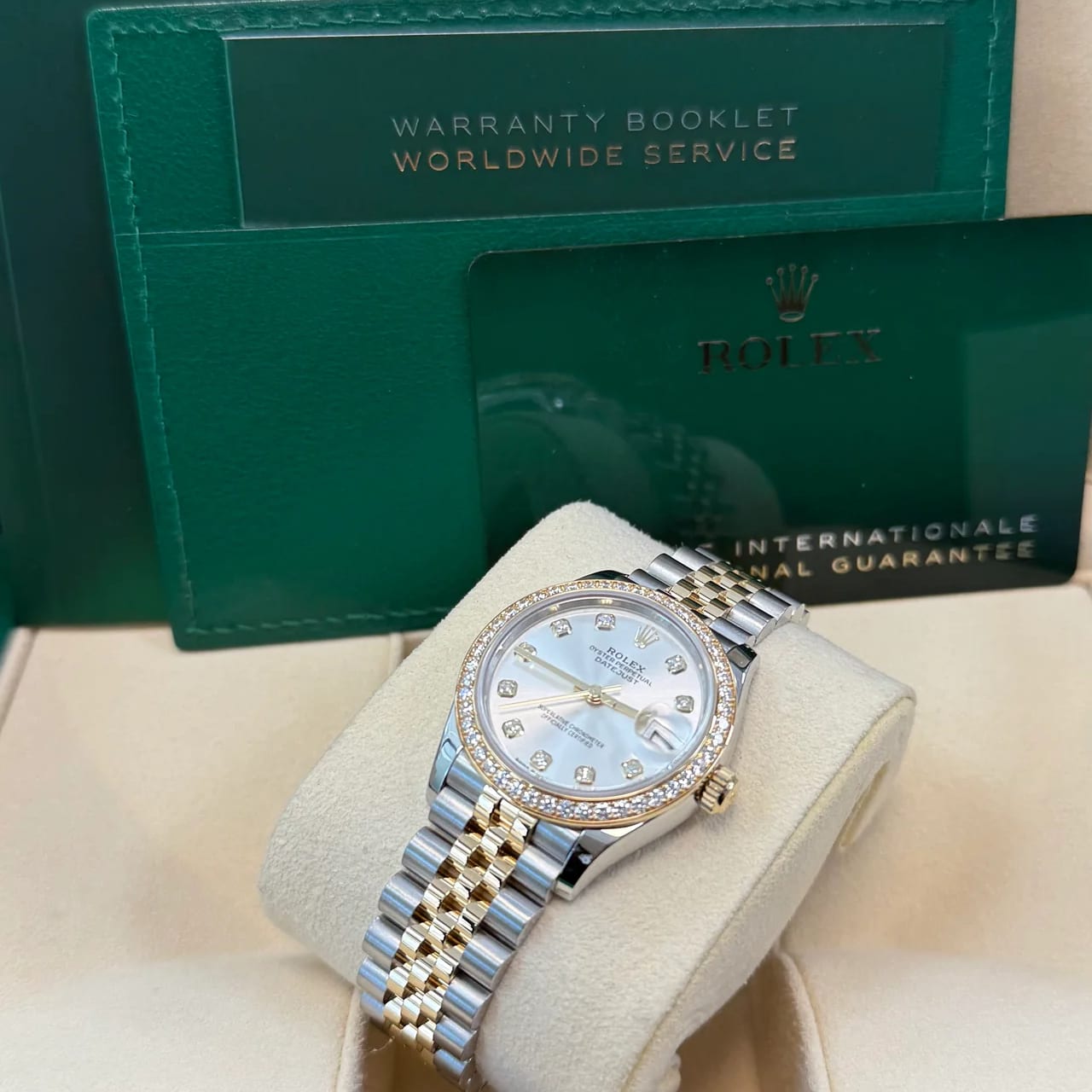 Rolex Datejust 31 Two-Tone / Diamond-Set / Silver / Diamond Rolex Datejust 31 Two-Tone / Diamond-Set / Silver / Diamond