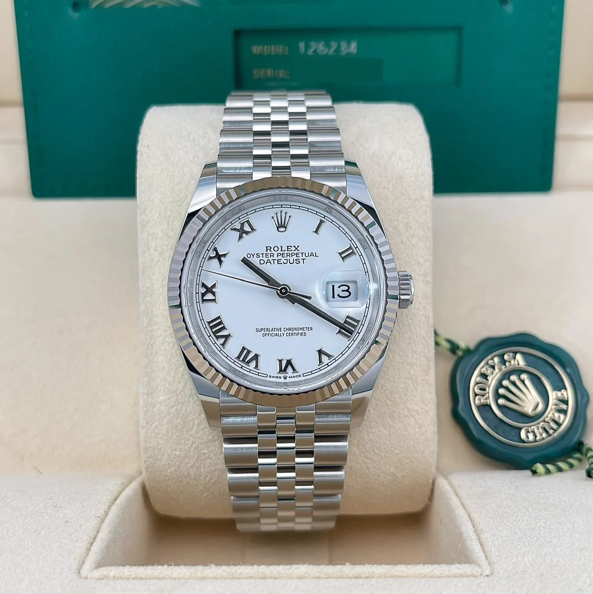 2024 Rolex Datejust 36 Fluted / White / Roman / Jubilee 126234-0025 Listing Image 1