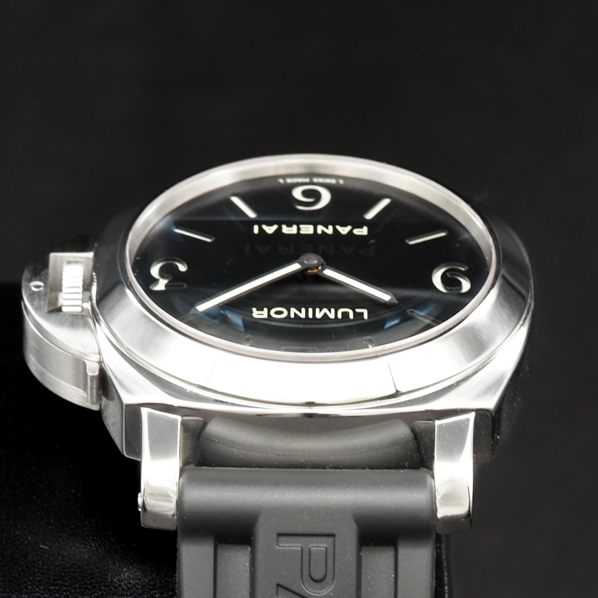 Panerai Luminor Base PAM00112 Watches | Bezel