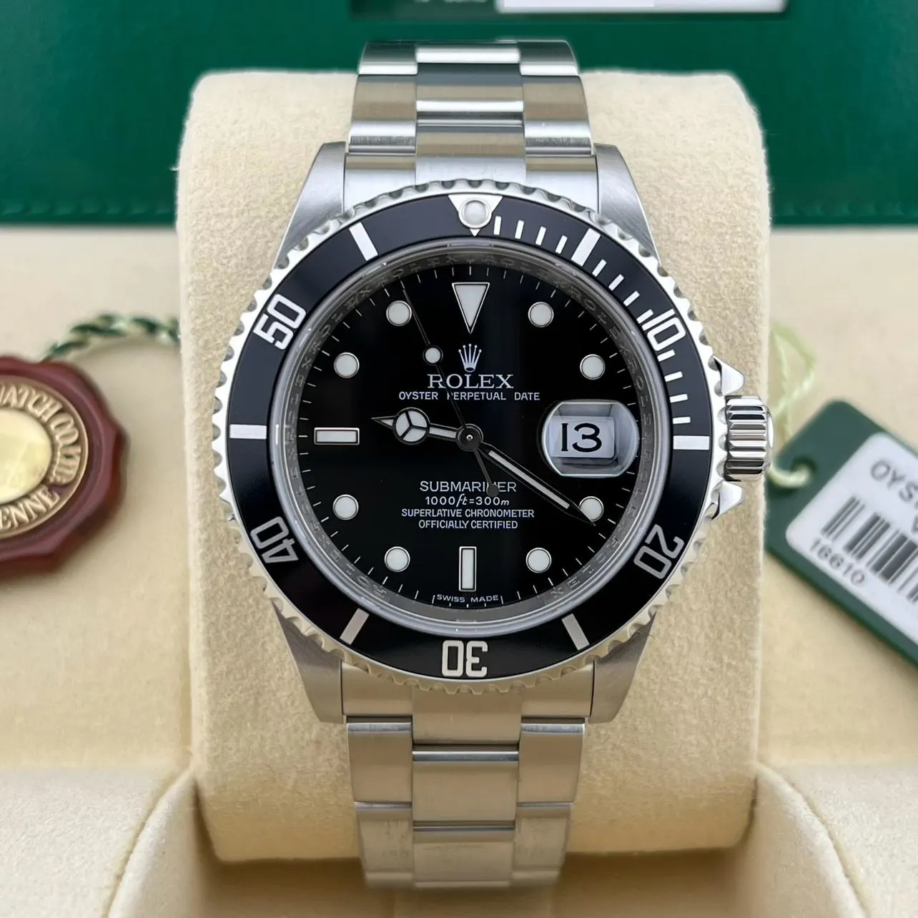 2009 Rolex Submariner Date / SuperLuminova 16610 Listing Image 1
