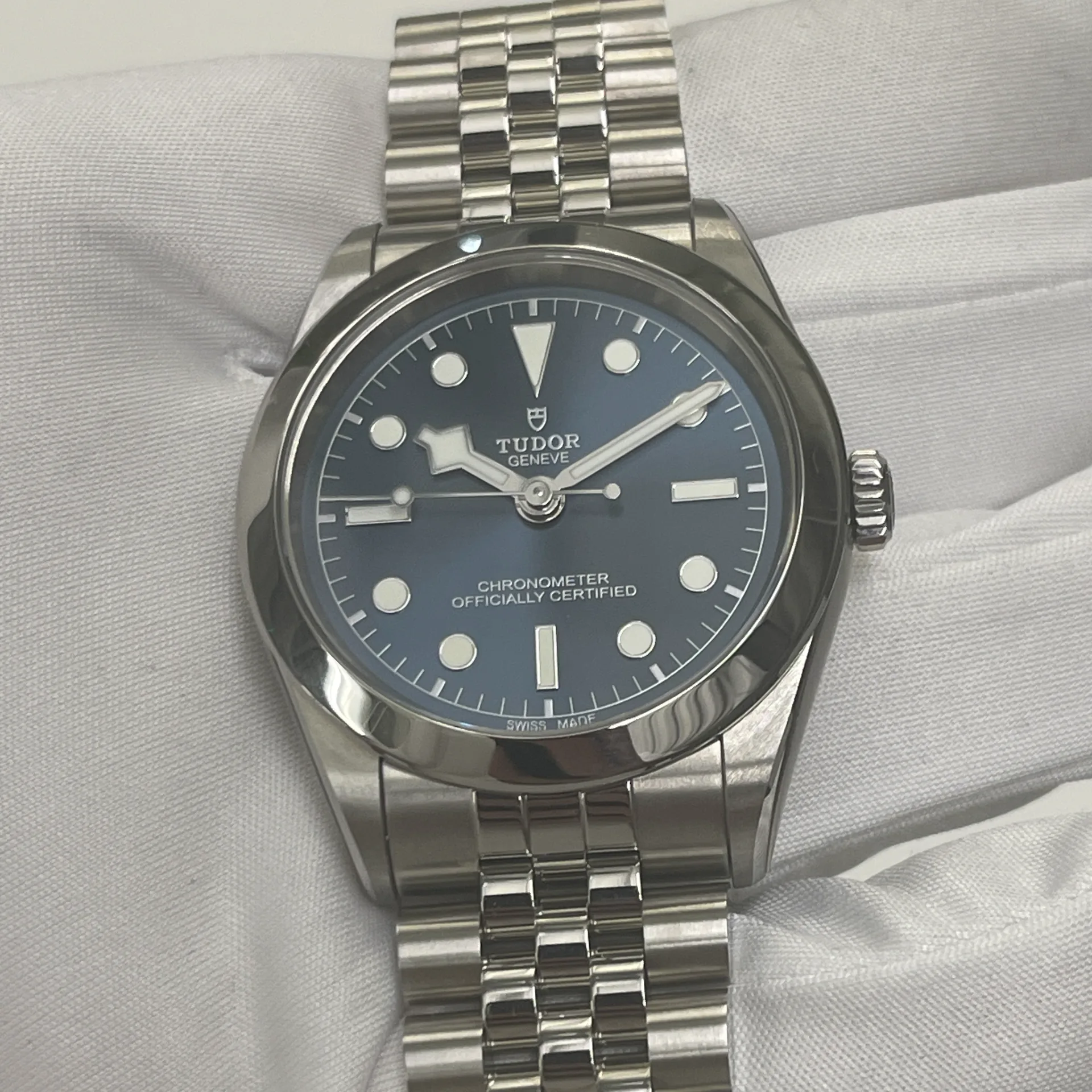 2025 Tudor Black Bay 39 Steel / Blue / Bracelet M79660-0002
