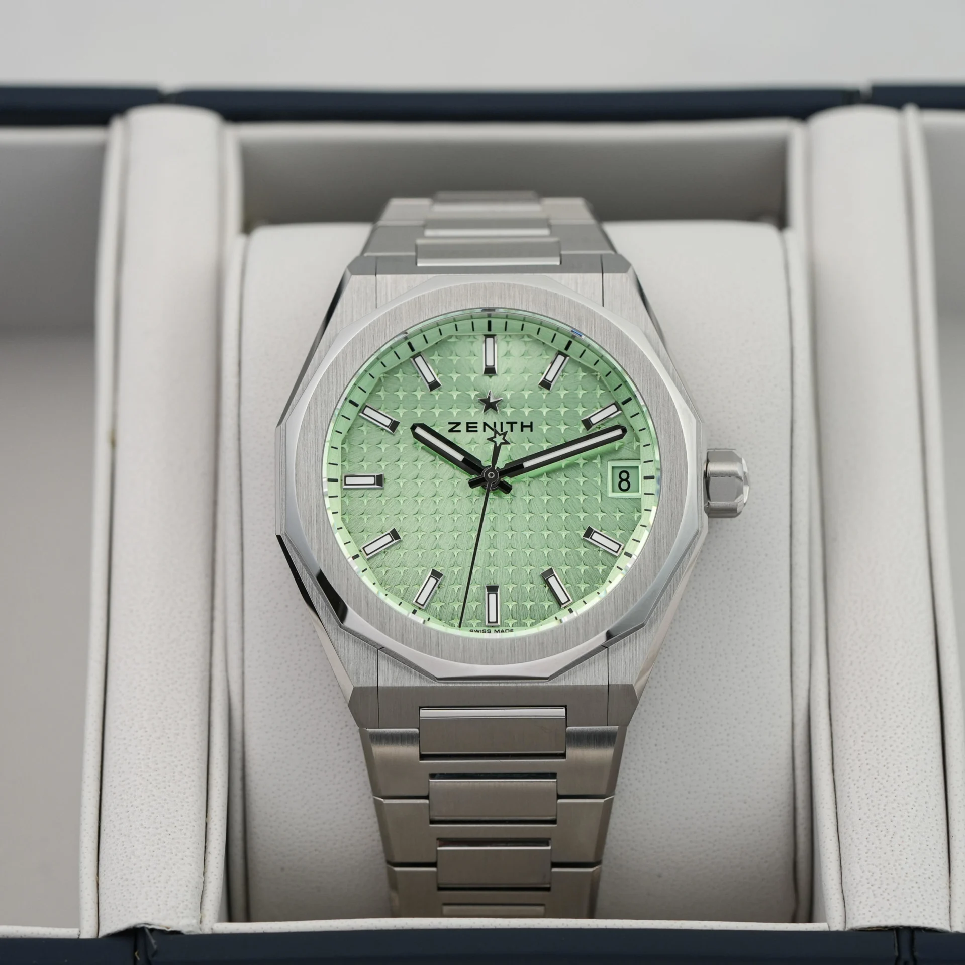 Zenith Defy Skyline 36 Steel / Green 03.9400.670/61.I001