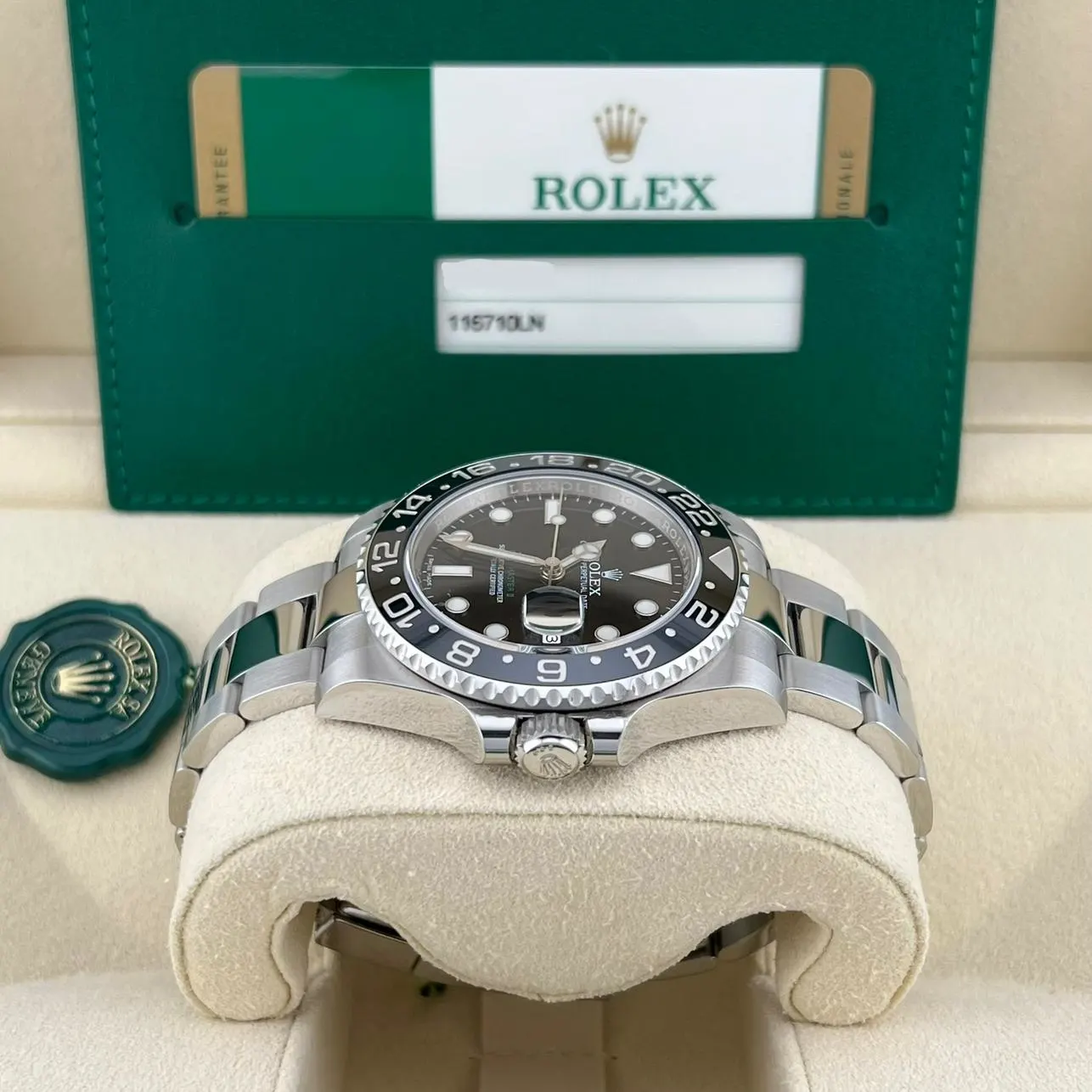 2014 Rolex GMT-Master II / Black 116710LN-0001 Listing Image 3