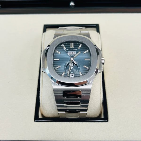 Patek philippe nautilus discount 5790