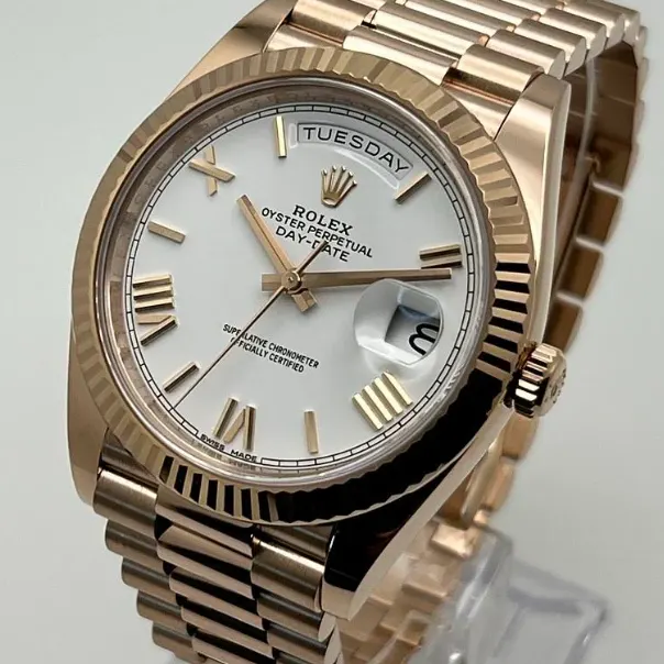 2021 Rolex Day-Date 40 Rose Gold / Fluted / White / Roman 228235-0032 Listing Image 2