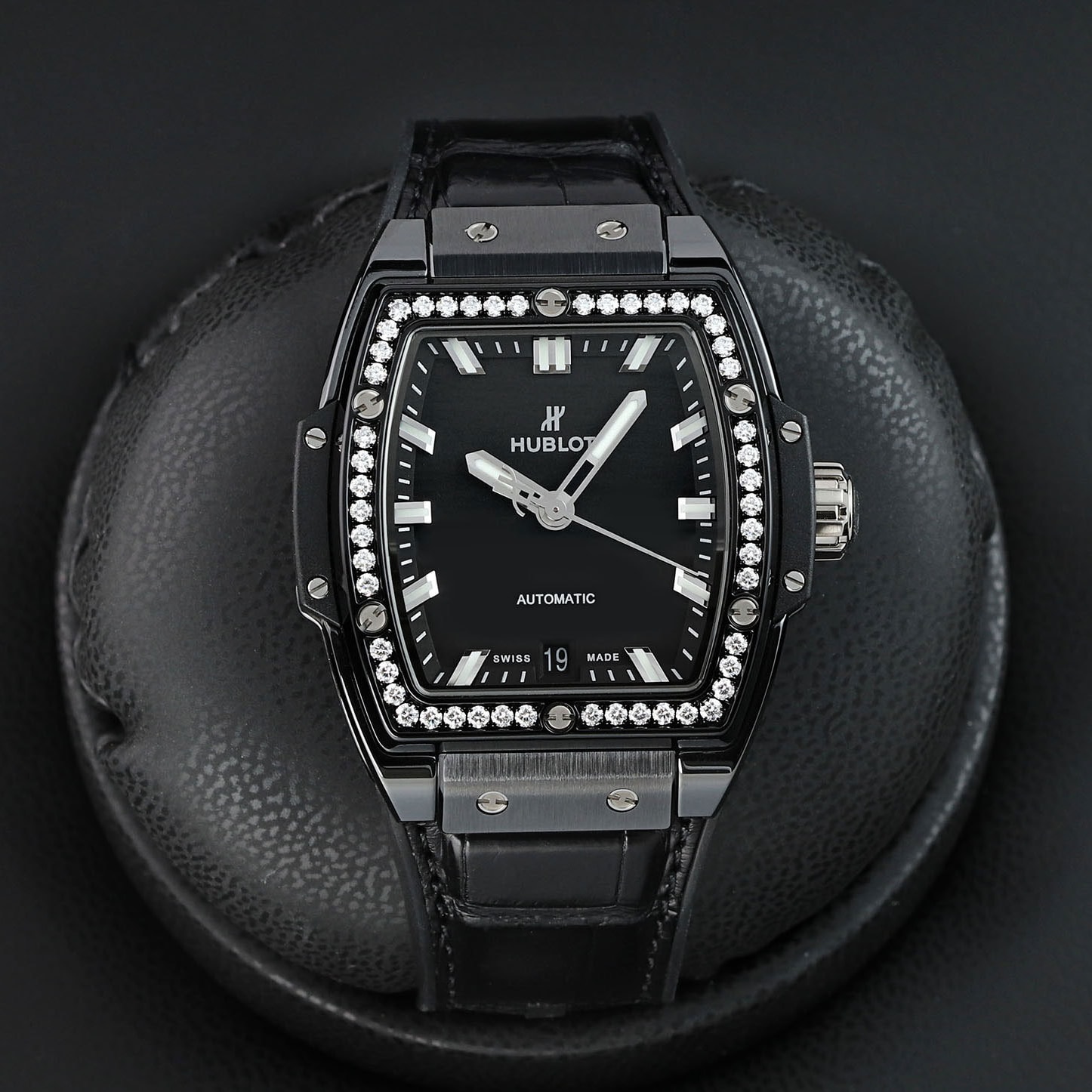 Hublot Spirit of Big Bang Black Magic Ceramic / Diamond-Set