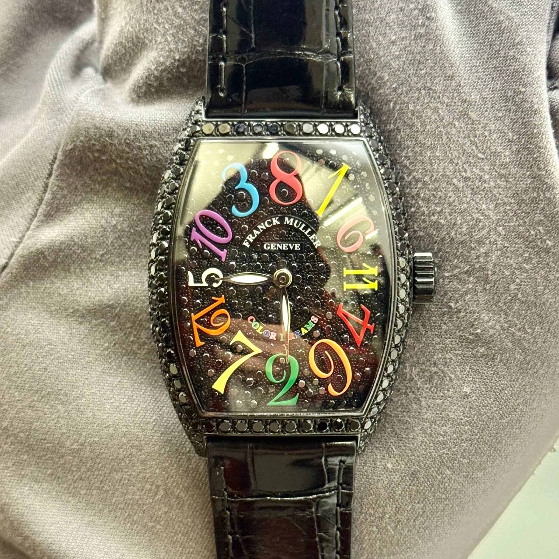 Franck Muller Cintrée Curvex Crazy Hours White Gold / Black Diamond-Set / Black Diamond-Paved / Arabic / Strap 7851 CH NR D CD