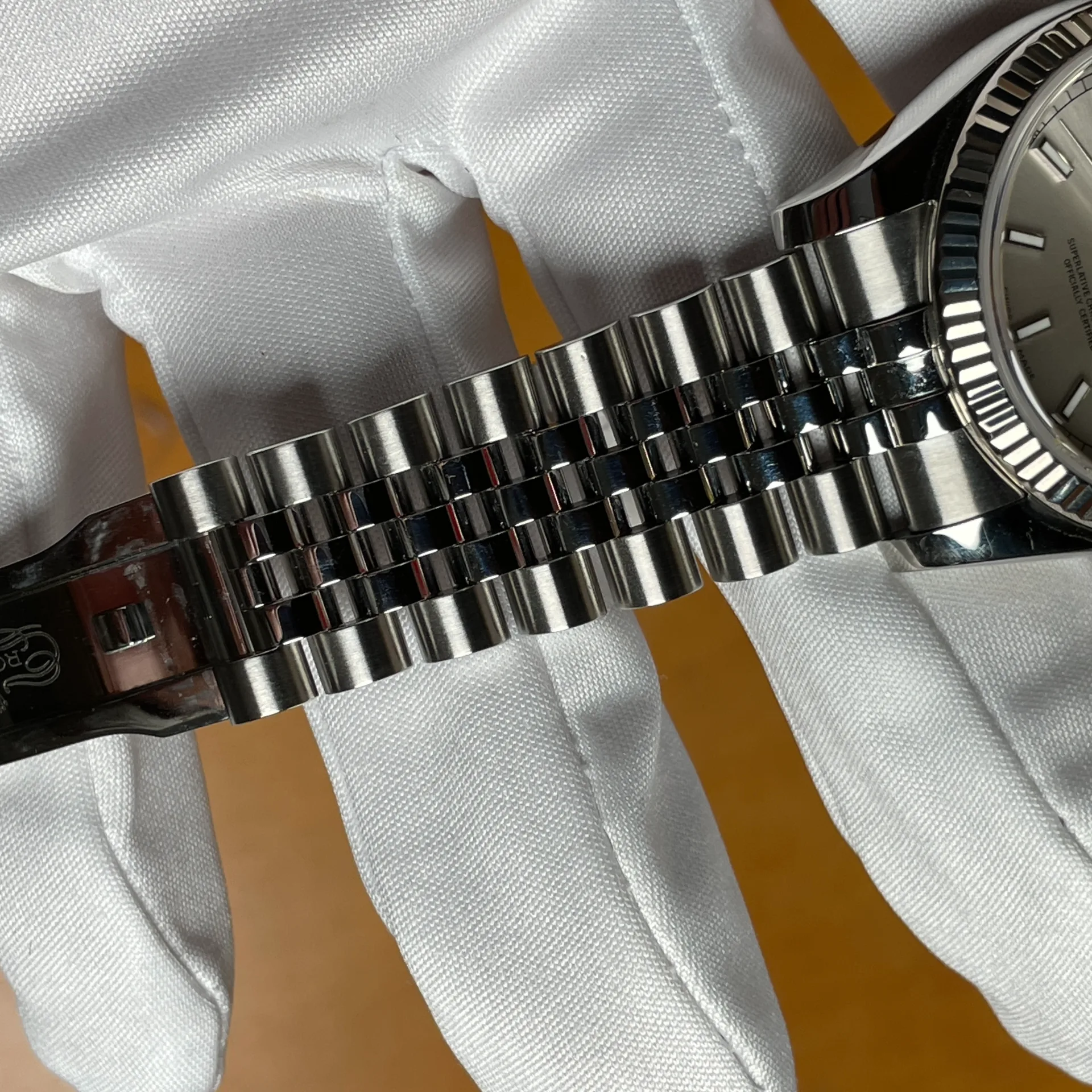Auction: 2010 Rolex Datejust 36 Fluted / Silver / Jubilee