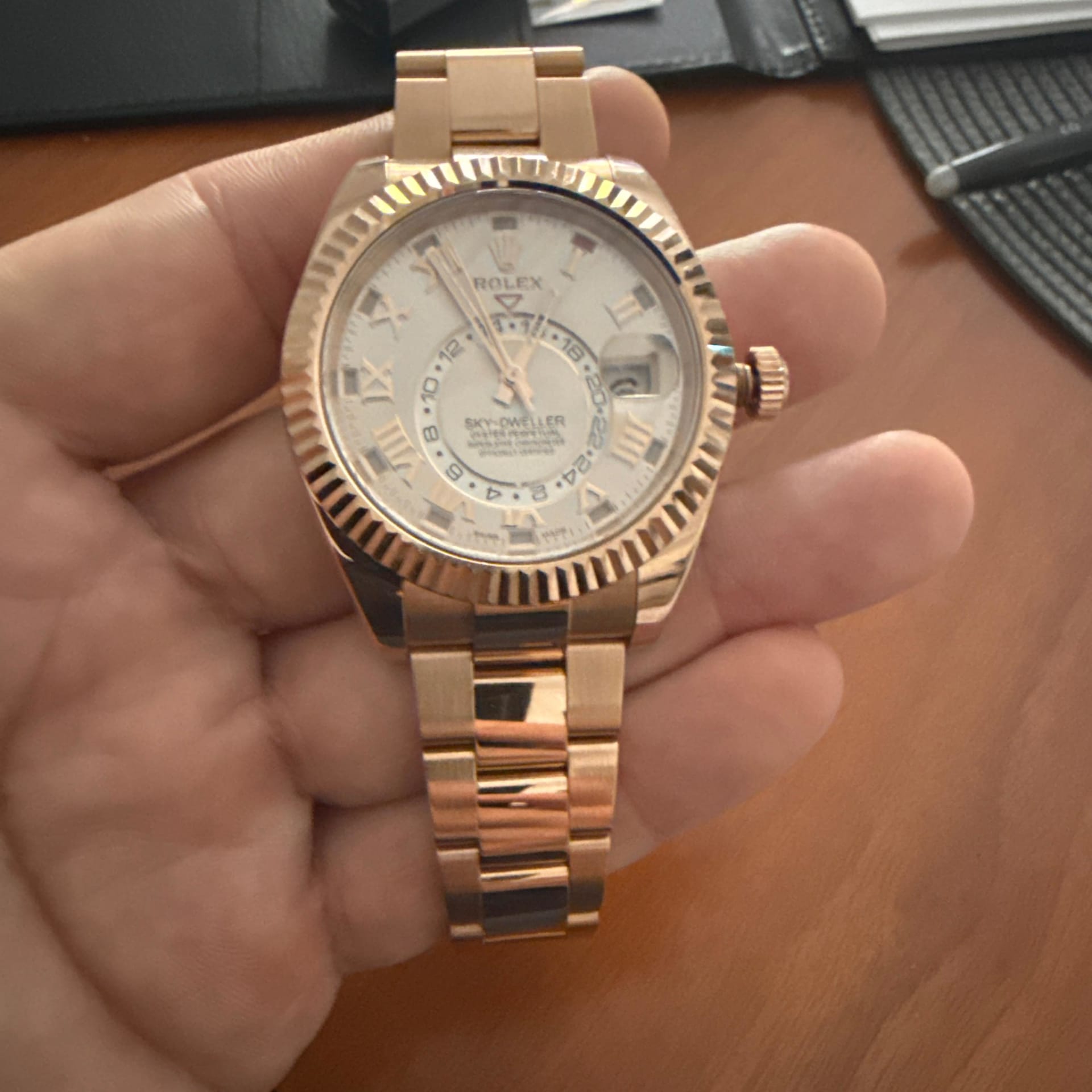 Rolex Sky-Dweller Rose Gold / Sundust / Roman / Oyster 326935-0004