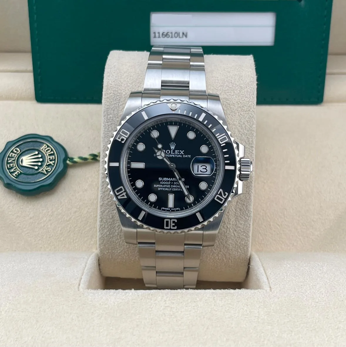 2015 Rolex Submariner Date 116610LN Listing Image 2