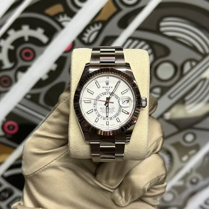 2023 Rolex Sky-Dweller White / Oyster 326934-0001
