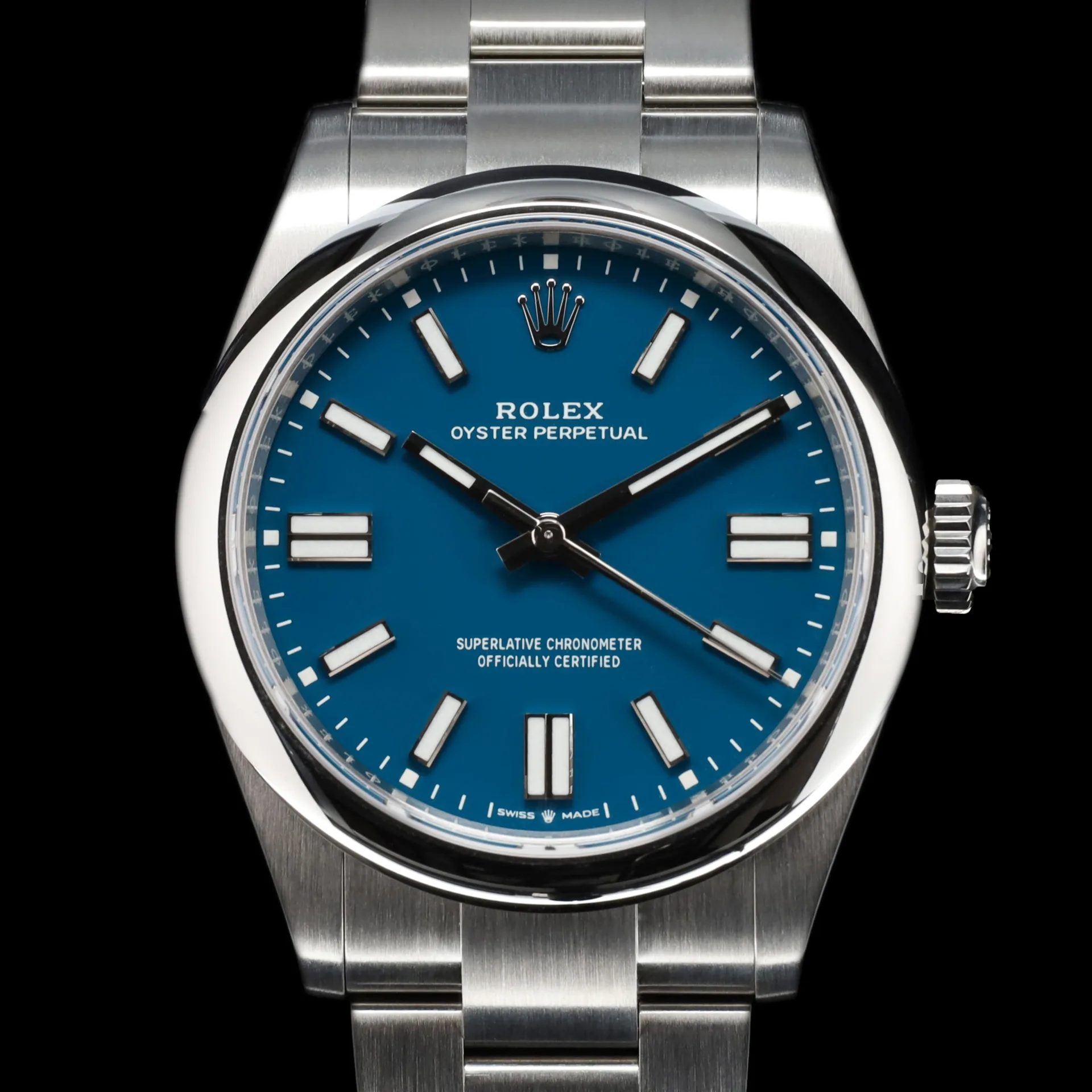 2025 Rolex Oyster Perpetual 41 Steel / Smooth / Med Blue / Oyster 134300-0009