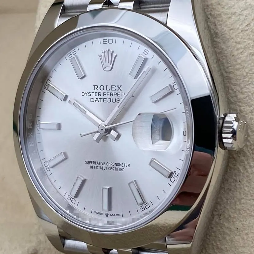 2022 Rolex Datejust 41 Smooth / Silver / Jubilee 126300-0004 Listing Image 2