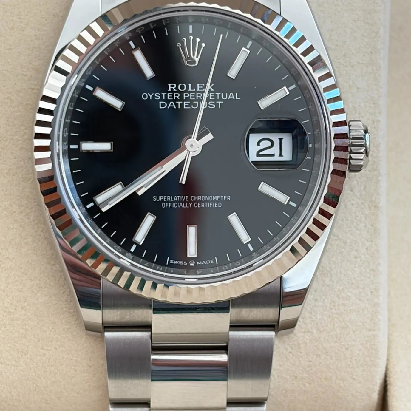 2025 Rolex Datejust 36 Fluted / Black / Oyster 126234-0016