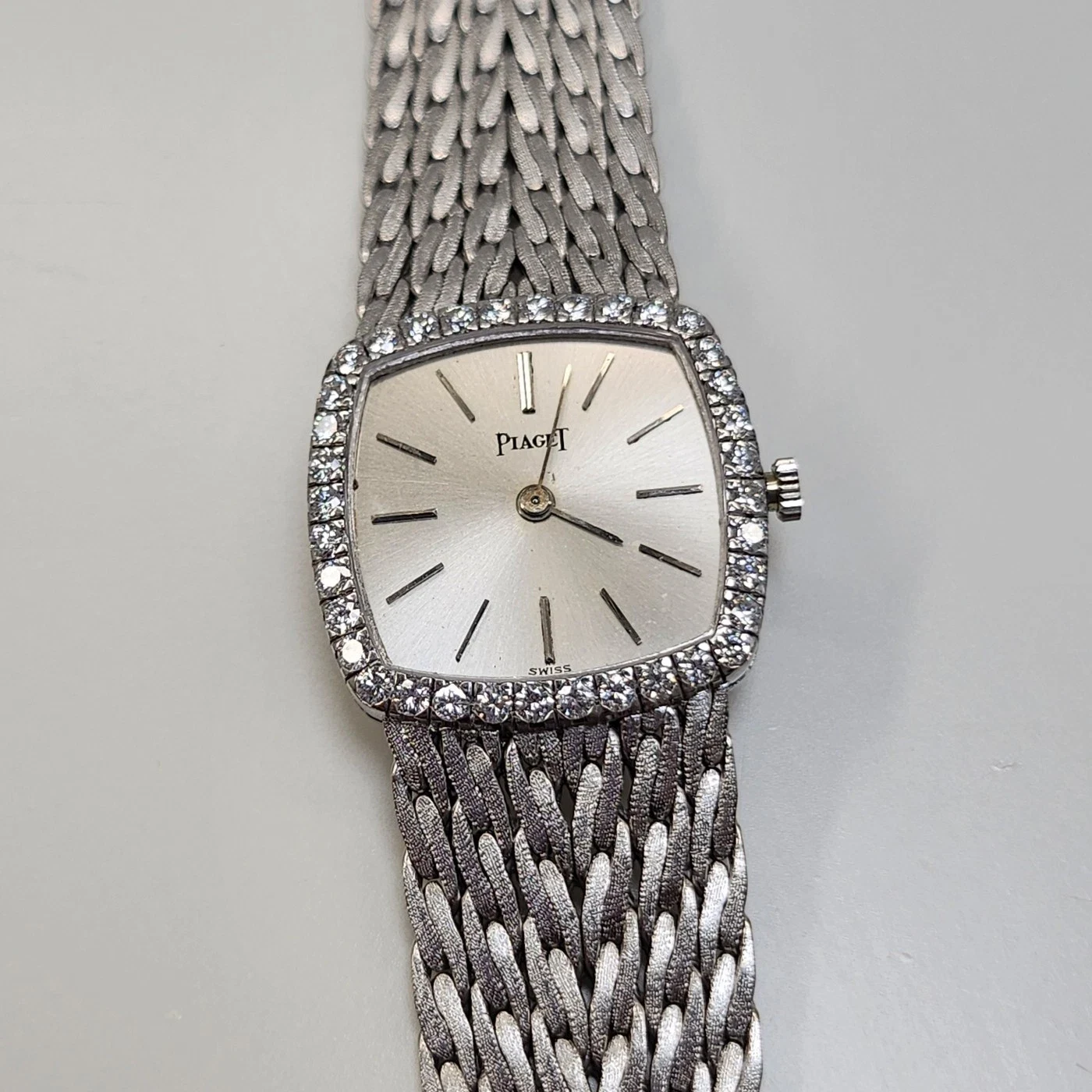 Piaget Classic White Gold / Diamond-Set / Silvered / Bracelet 9236