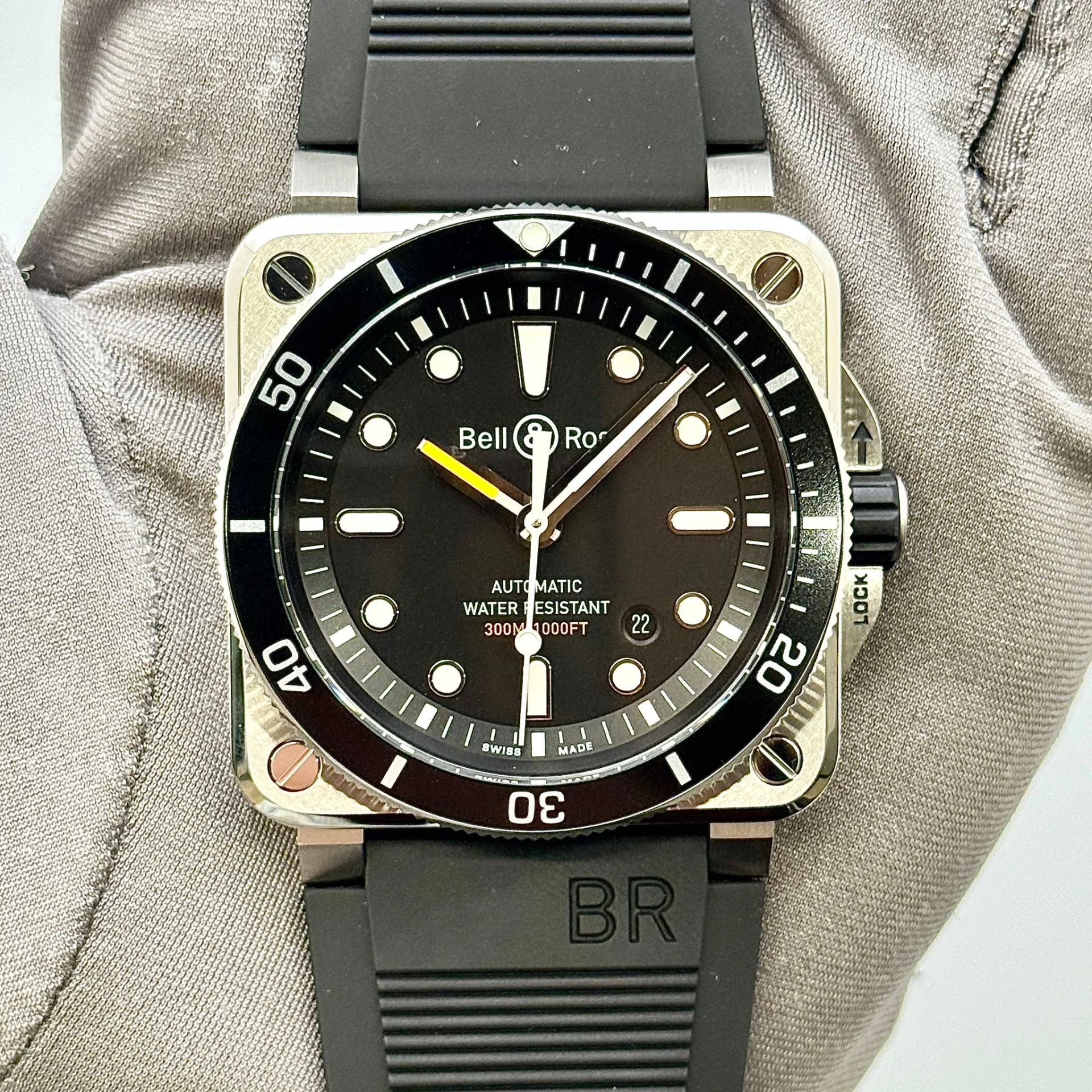 Bell & Ross BR 03-92 Diver Stainless Steel / Black BR0392-D-BL-ST/SRB