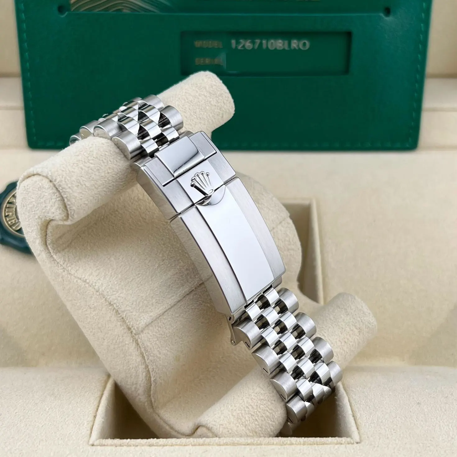 2023 Rolex GMT-Master II "Pepsi" / Jubilee 126710BLRO-0001 Listing Image 6