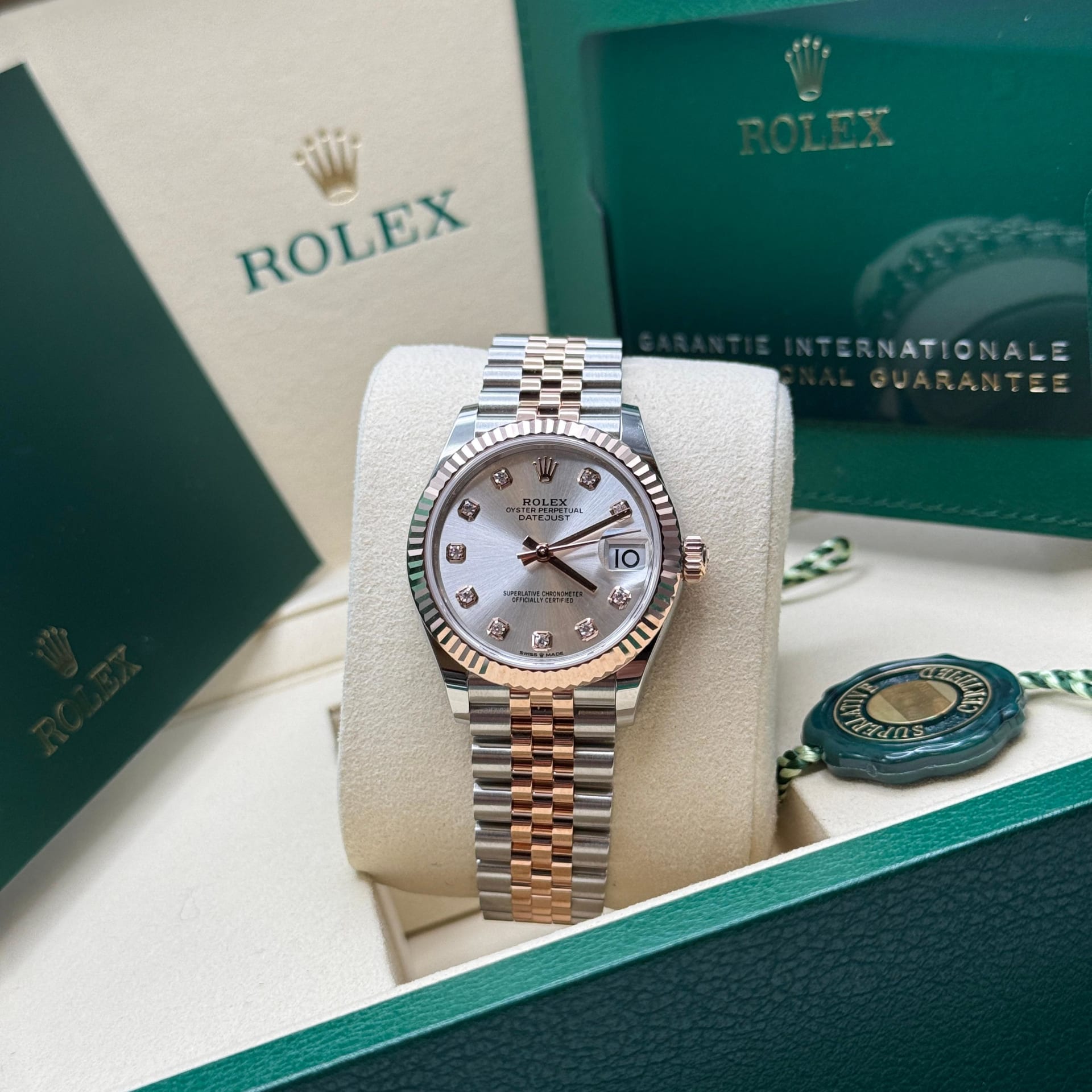 Rolex Datejust 31 Two-Tone / Fluted / Silver / Diamond-Set