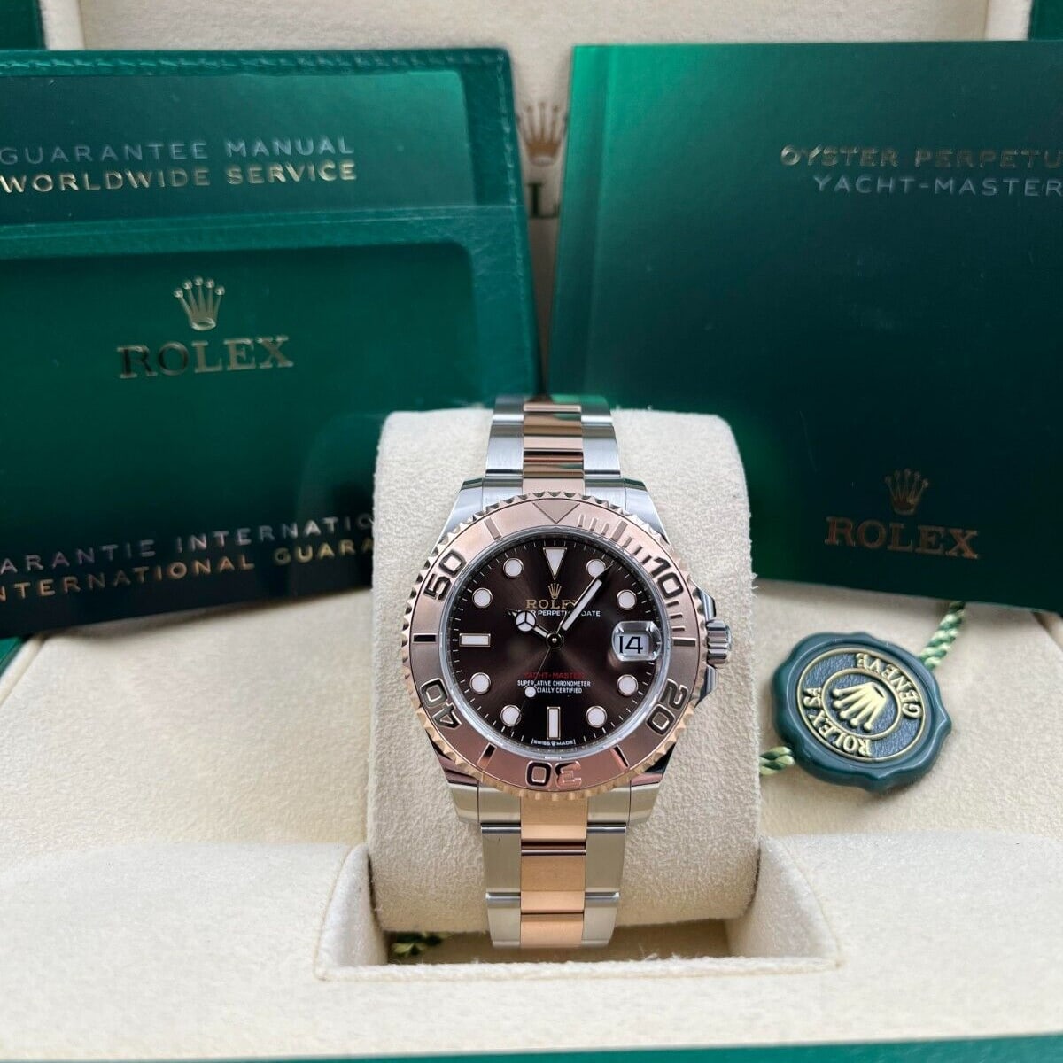 268621-0003 Rolex Yacht-Master 37