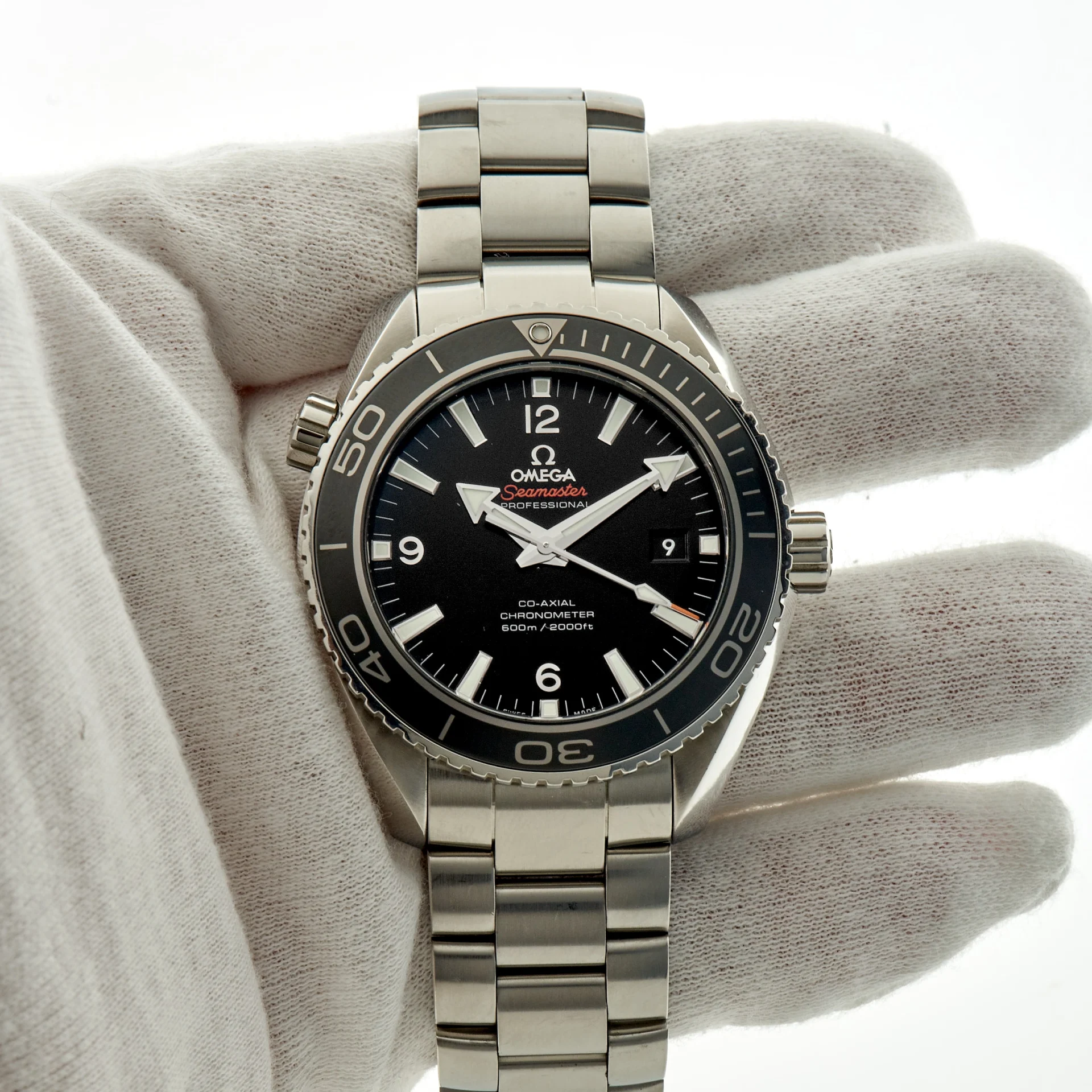 Omega Seamaster Planet Ocean 600M Co-Axial 45.5 Stainless Steel / Black / Bracelet 232.30.46.21.01.001 Listing Image