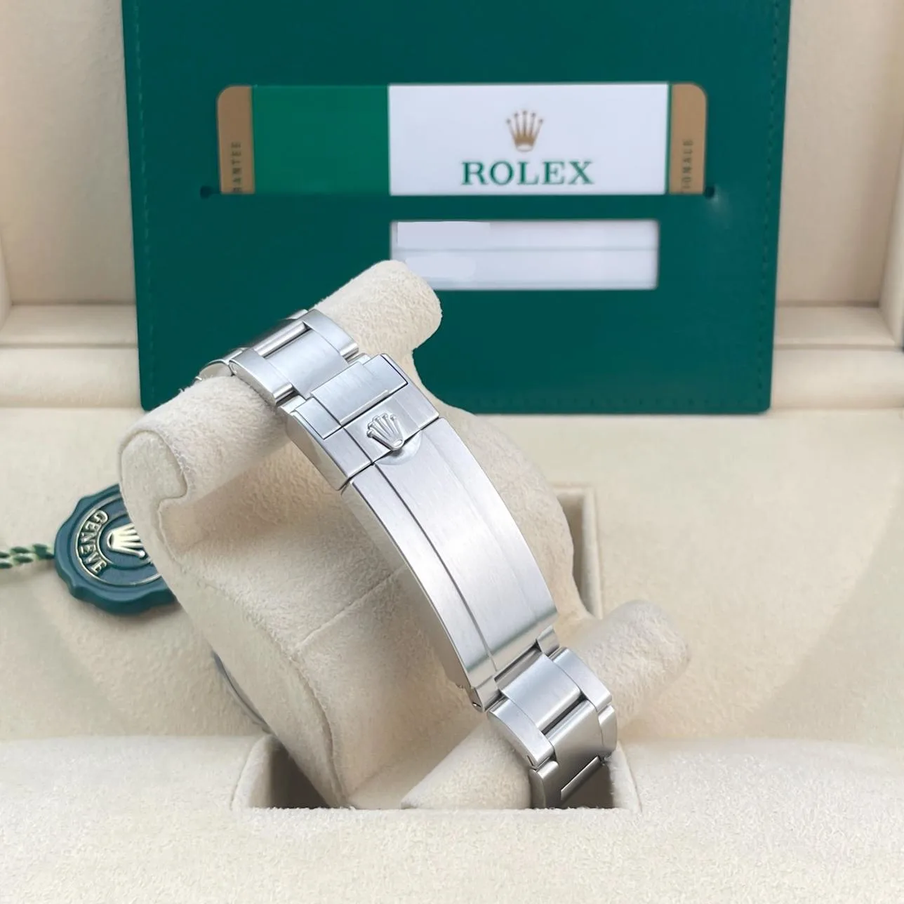 2017 Rolex Submariner No Date 114060 Listing Image 4