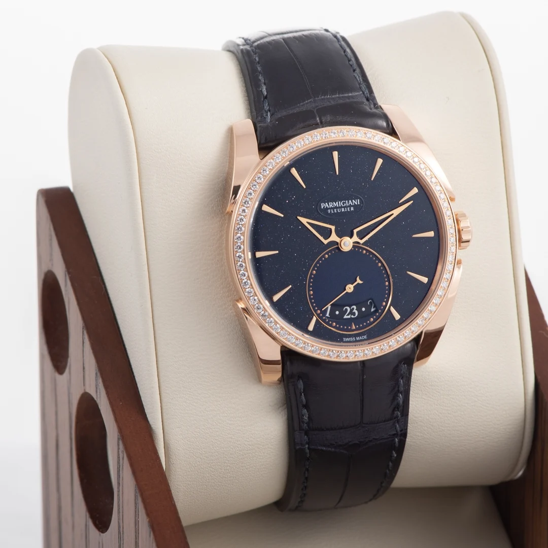 2024 Parmigiani Fleurier Tonda Métropolitaine Galaxy 33.1 Rose Gold / Diamond-Set / Blue / Strap PFC273-1062500-HA3121